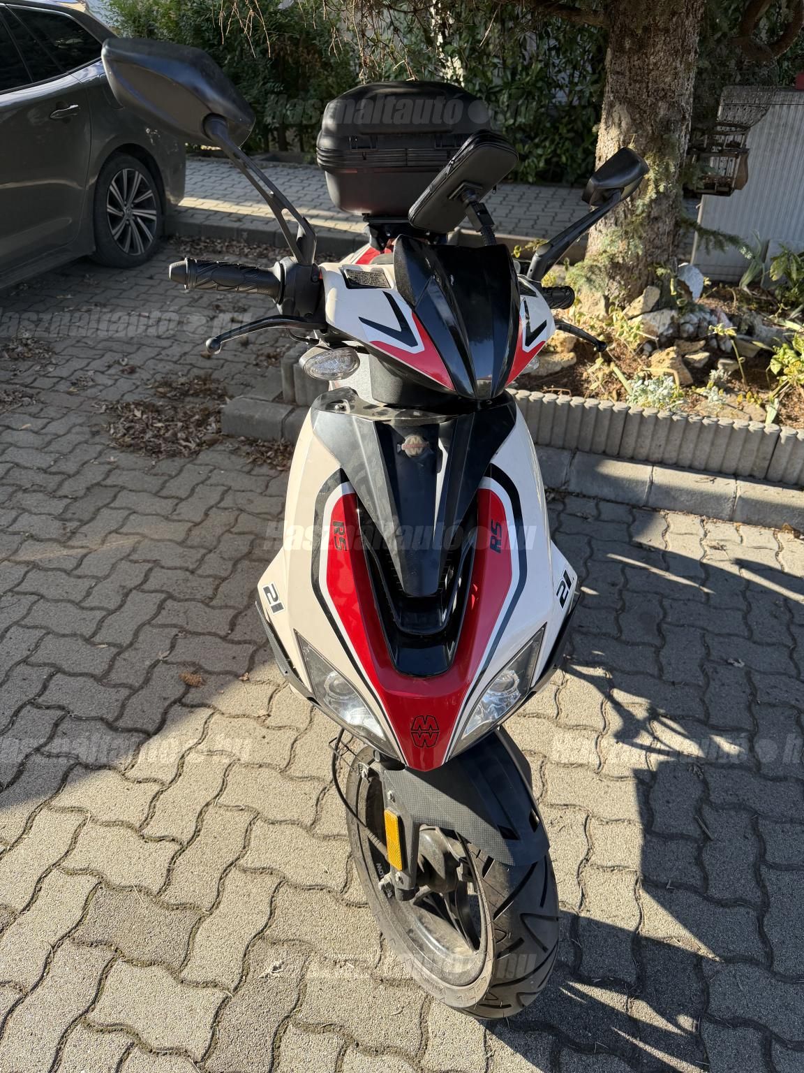 MOTOWELL CROGEN 2013 - 1