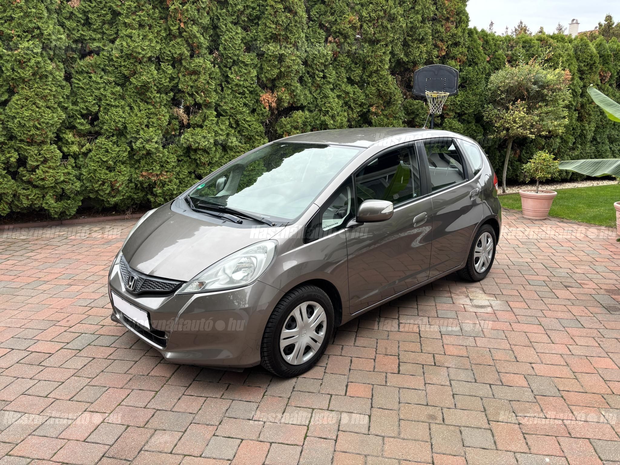 HONDA JAZZ 2012/5 - 1