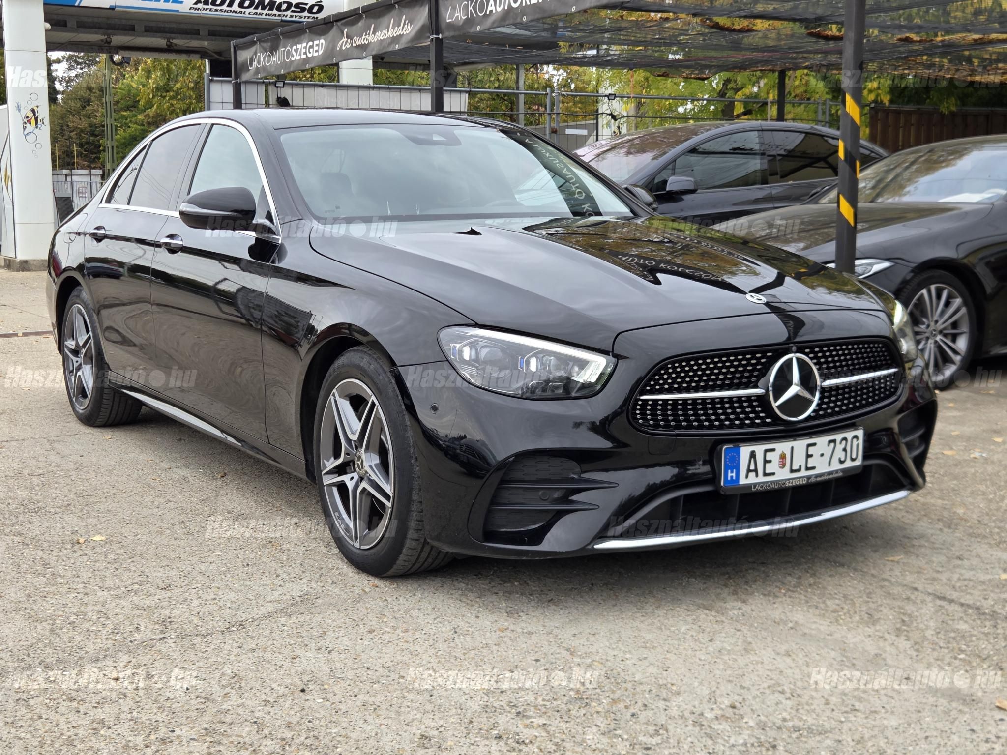 MERCEDES-BENZ E 200 2021/6 - 1