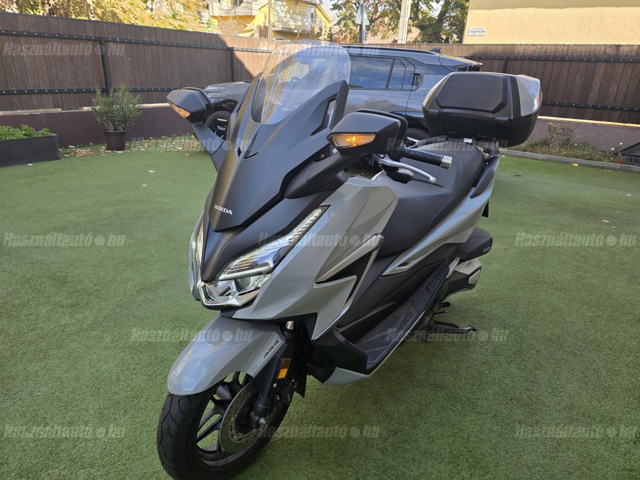 HONDA FORZA 350 2022/5 - 1