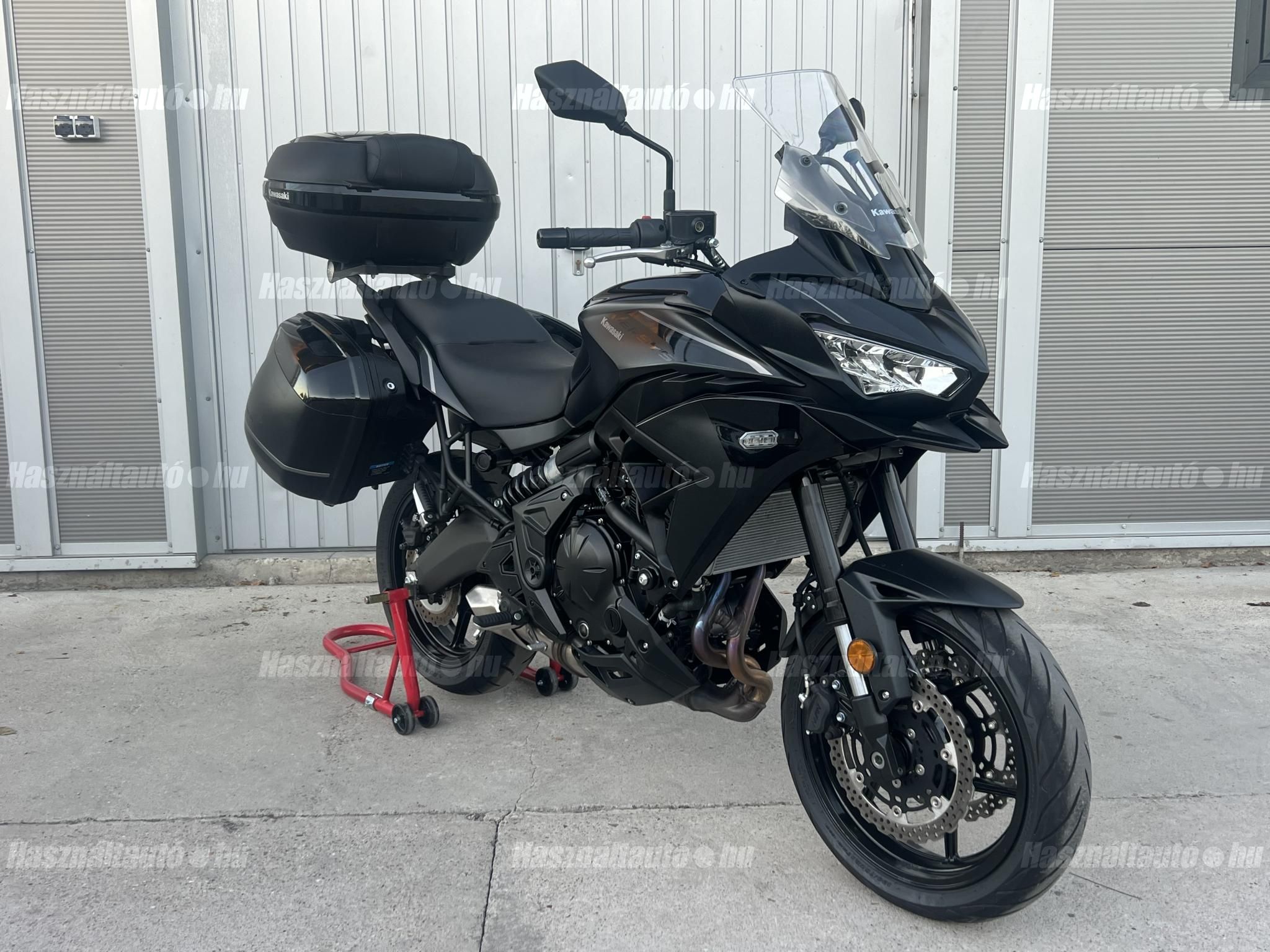 KAWASAKI VERSYS 650 2024/1 - 1
