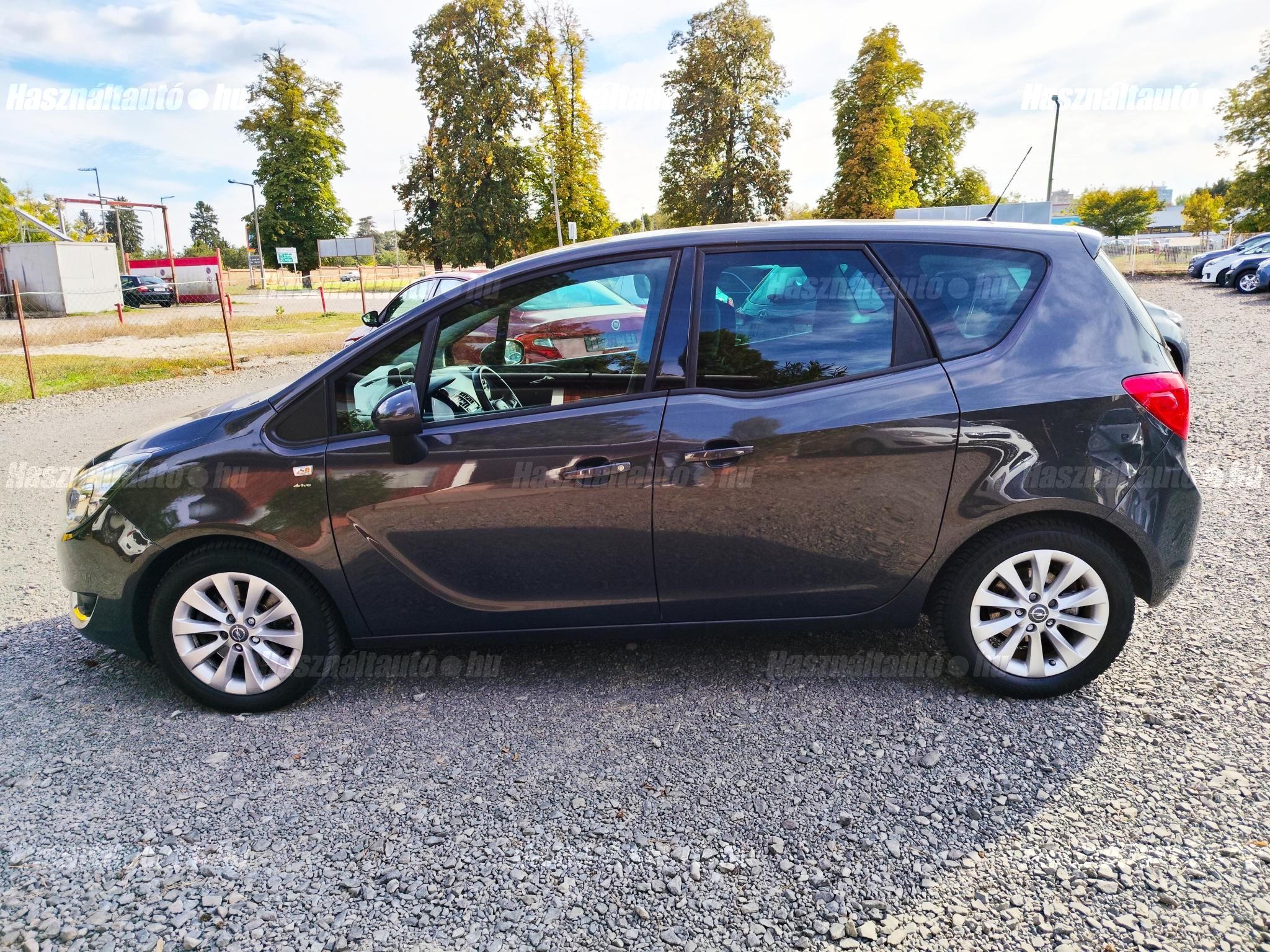 OPEL MERIVA B 2016/4 - 1