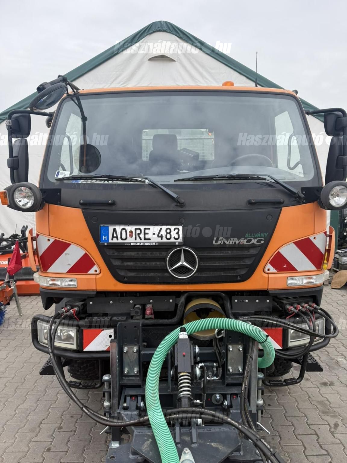 MERCEDES-BENZ 2009/6 - 1