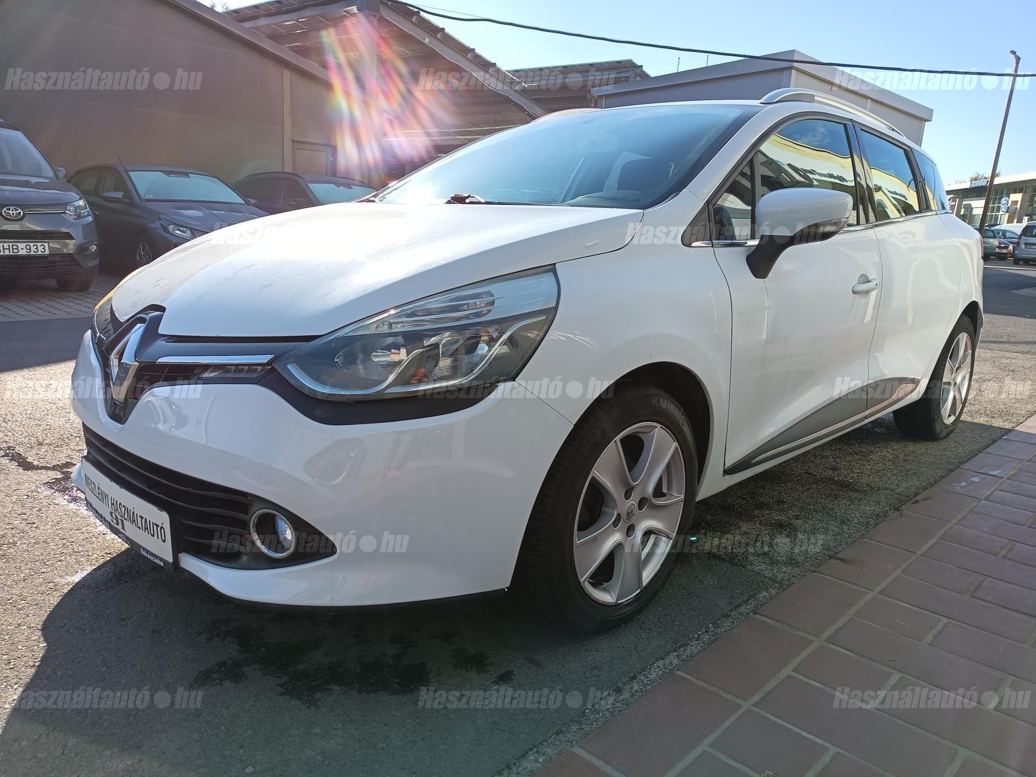 RENAULT CLIO 2015/4 - 1