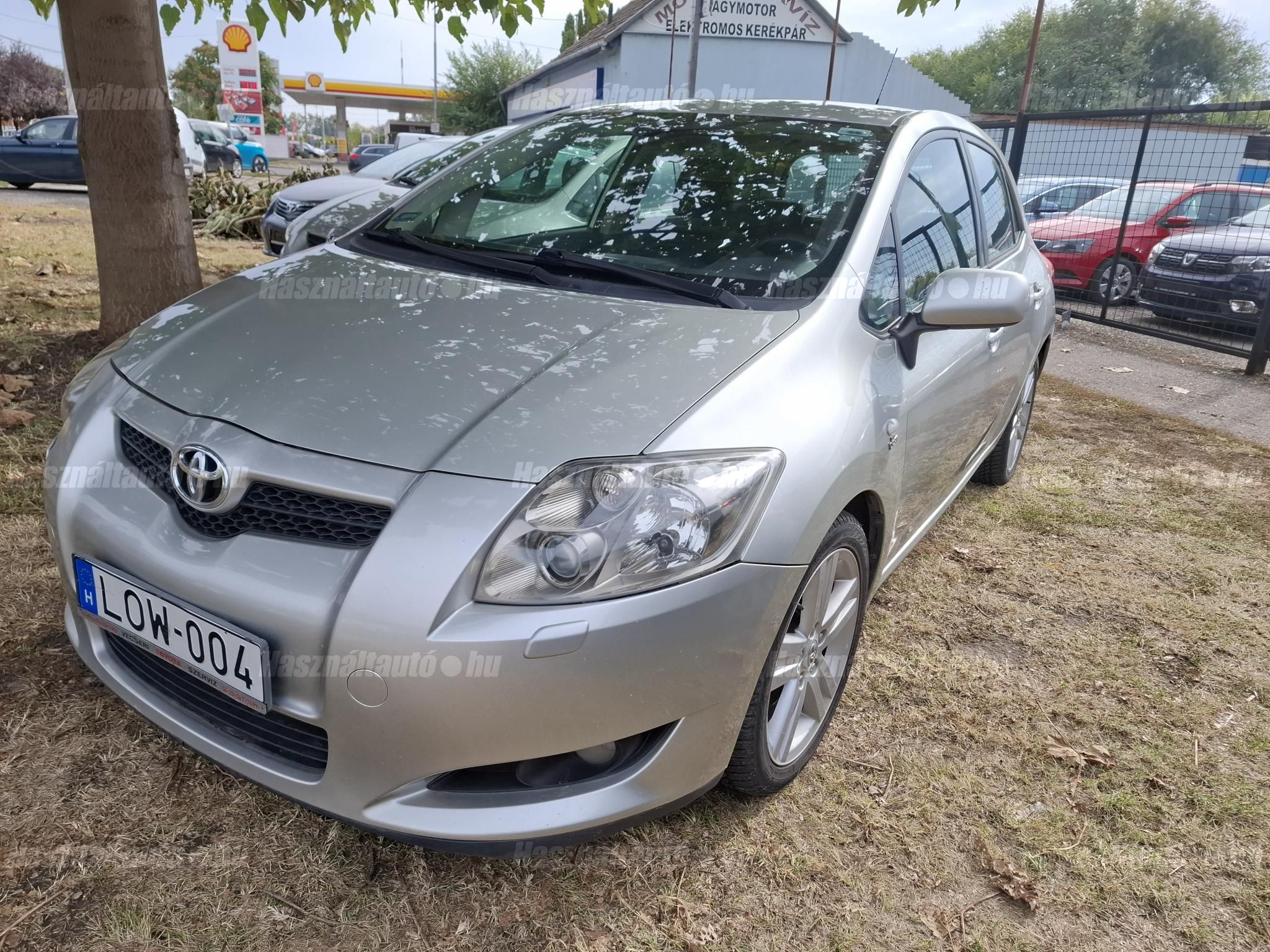 TOYOTA AURIS 2007/11 - 1