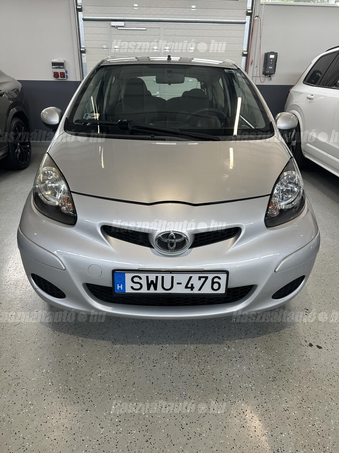 TOYOTA AYGO 2009/8 - 1