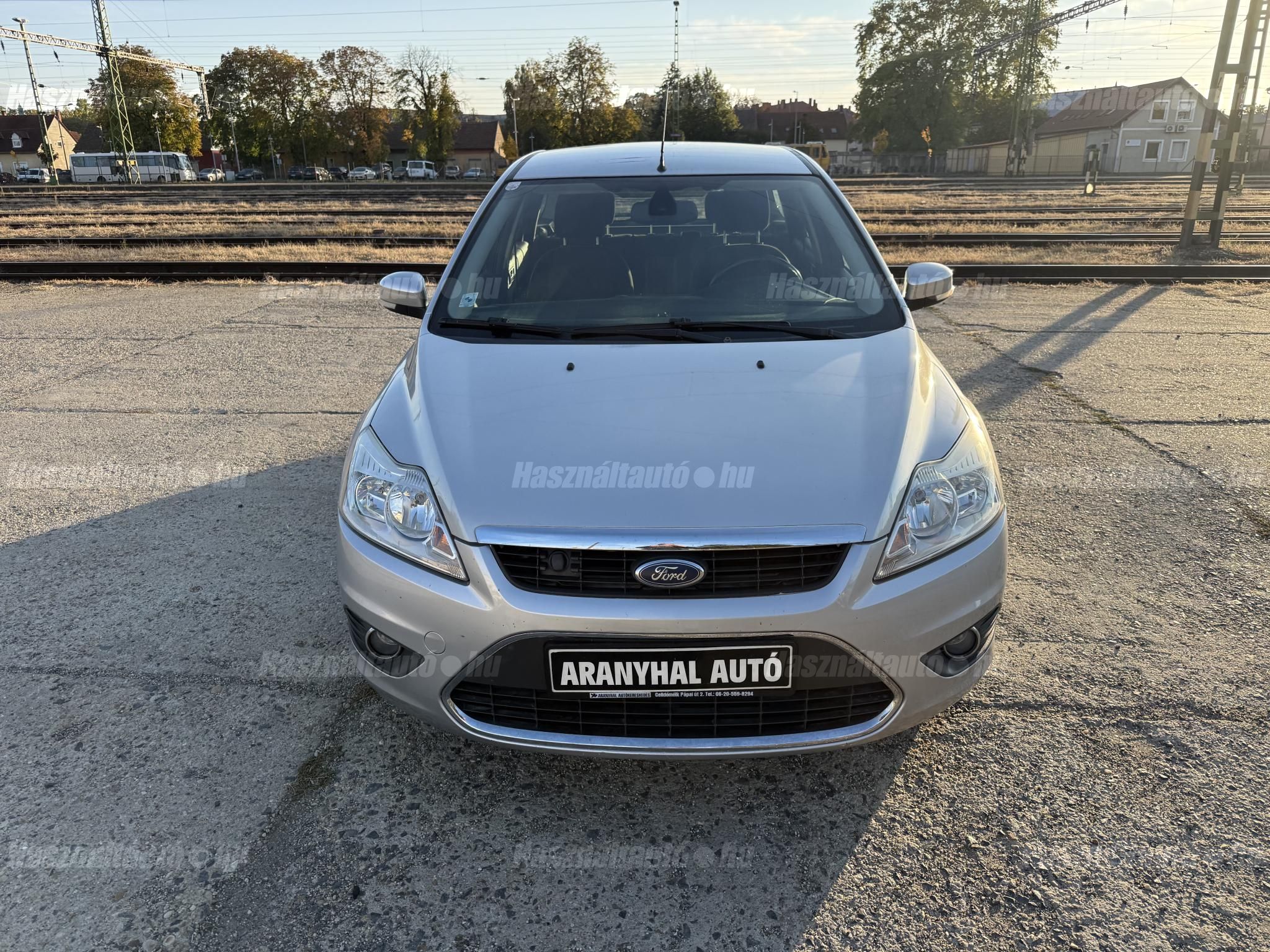 FORD FOCUS 2008/6 - 1