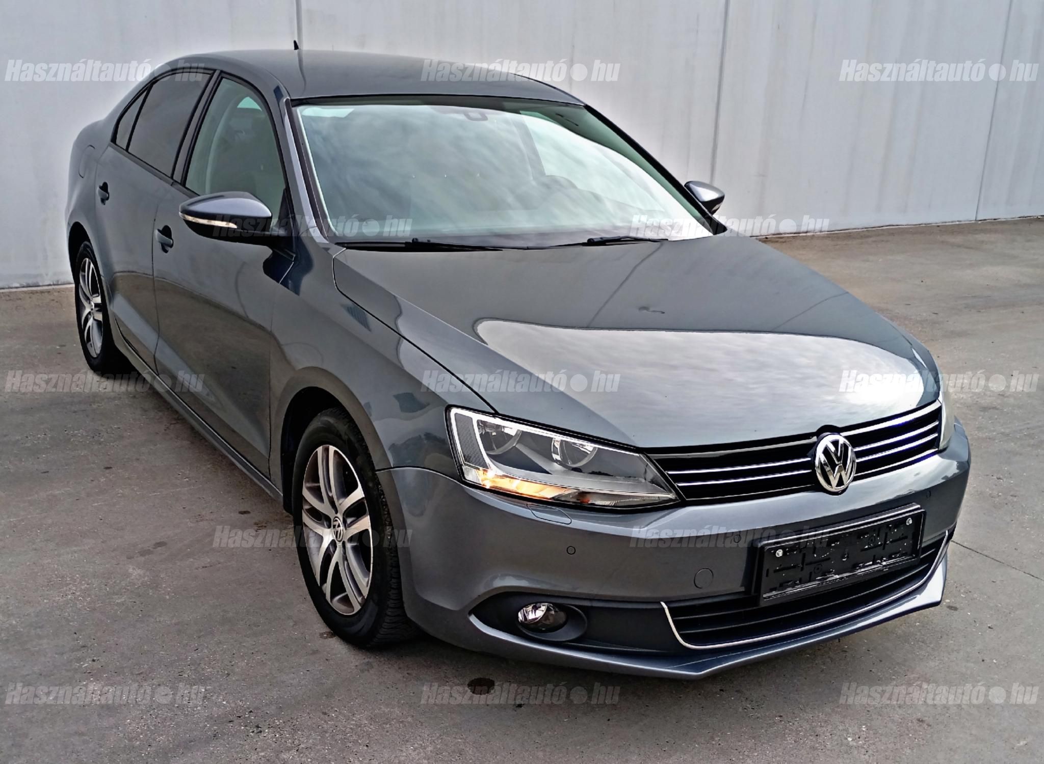 VOLKSWAGEN JETTA 2012/5 - 1
