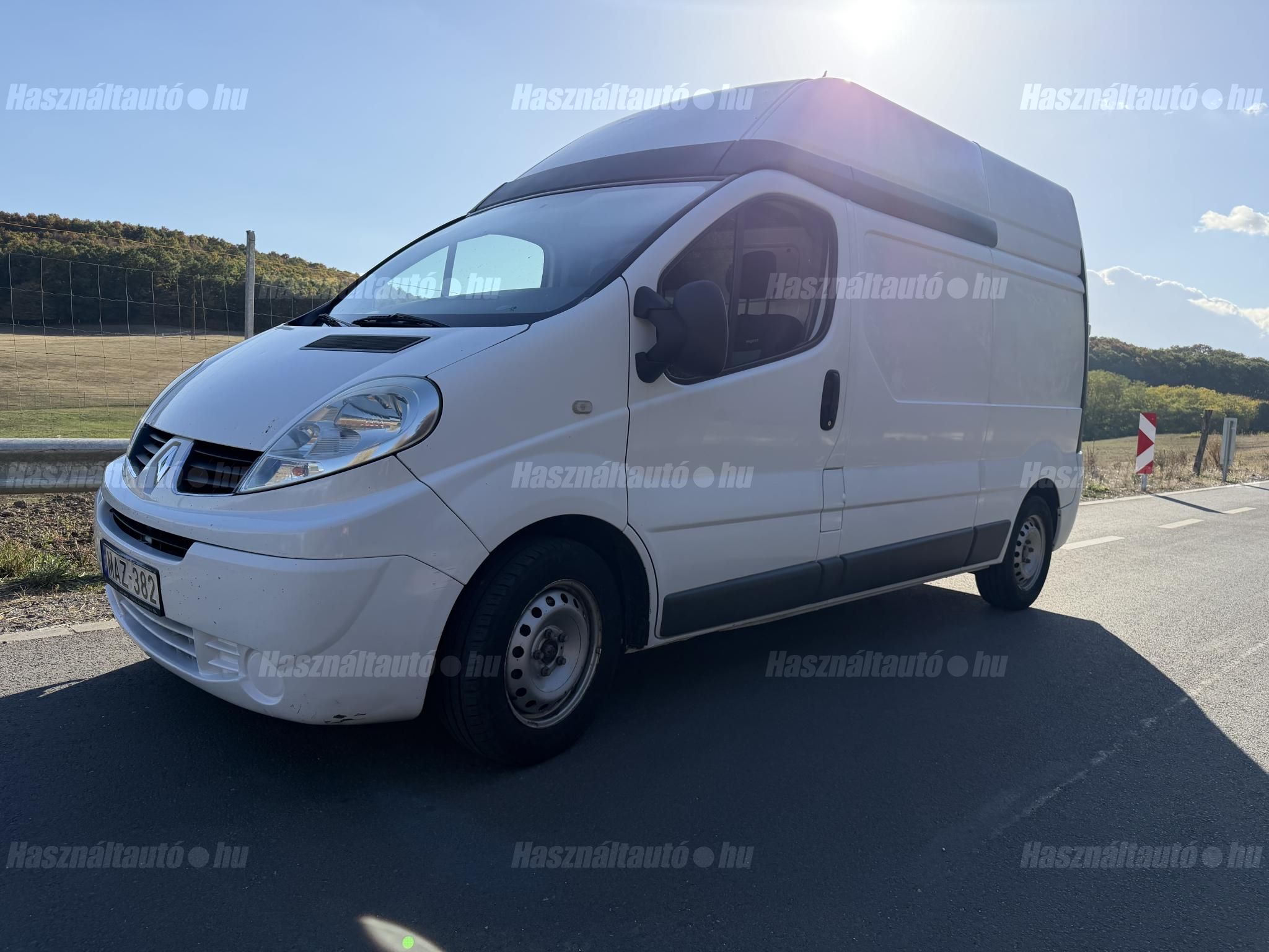RENAULT TRAFIC 2008/4 - 1
