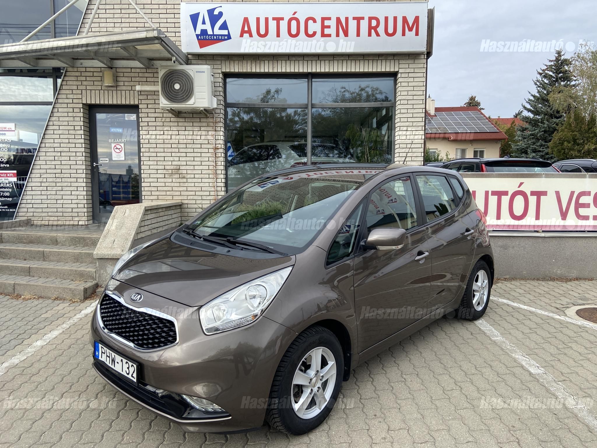 MAGYAR-55000 KM-VEZETETT SZERVIZMÚLT-TOLATÓKAMERA-NAVI-TOLATÓRADAR