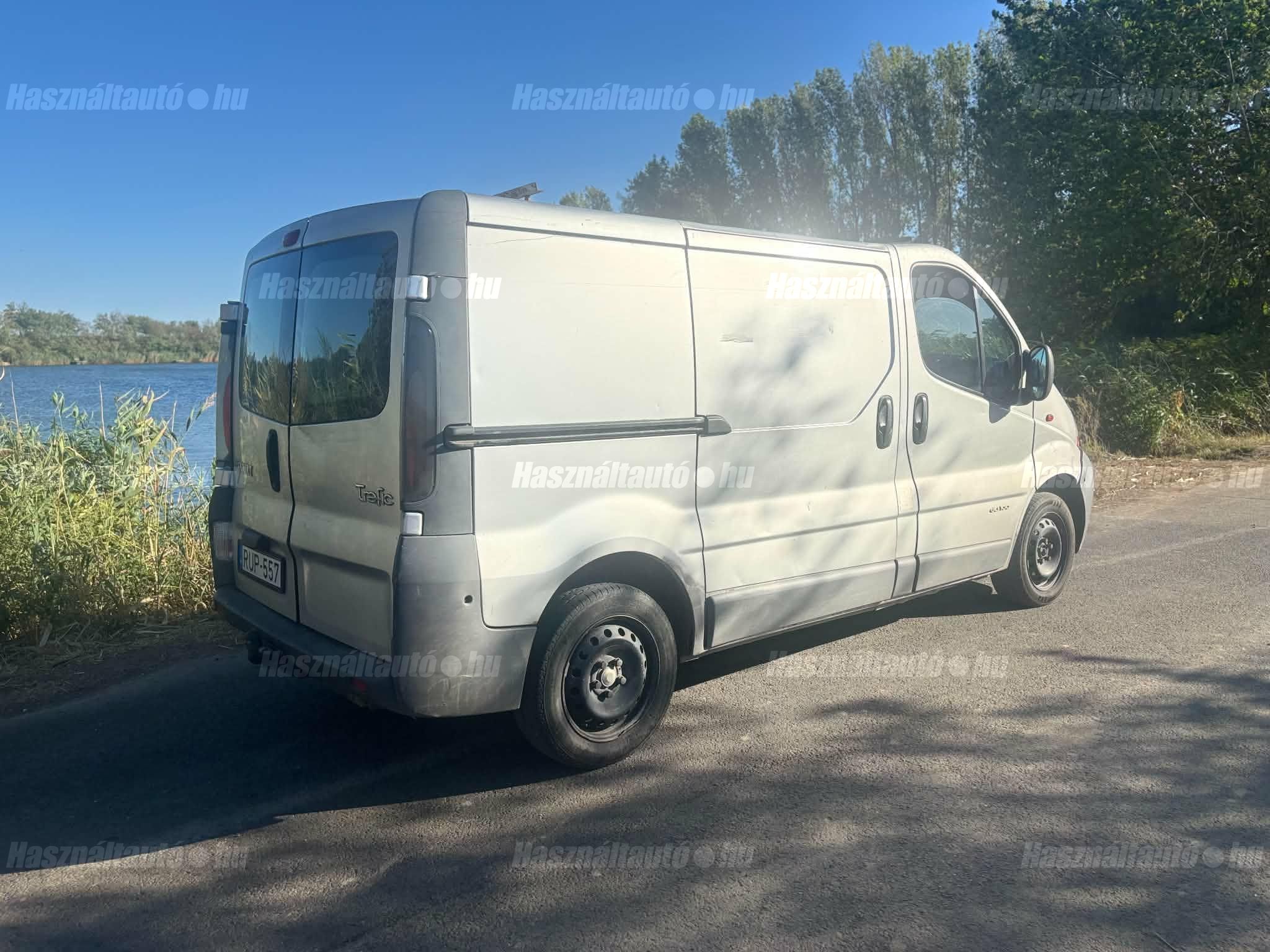 RENAULT TRAFIC 2002 - 1