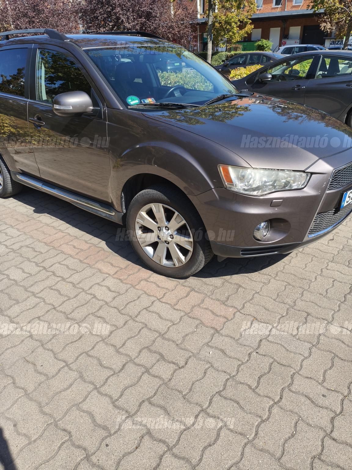 MITSUBISHI OUTLANDER 2011/9 - 1