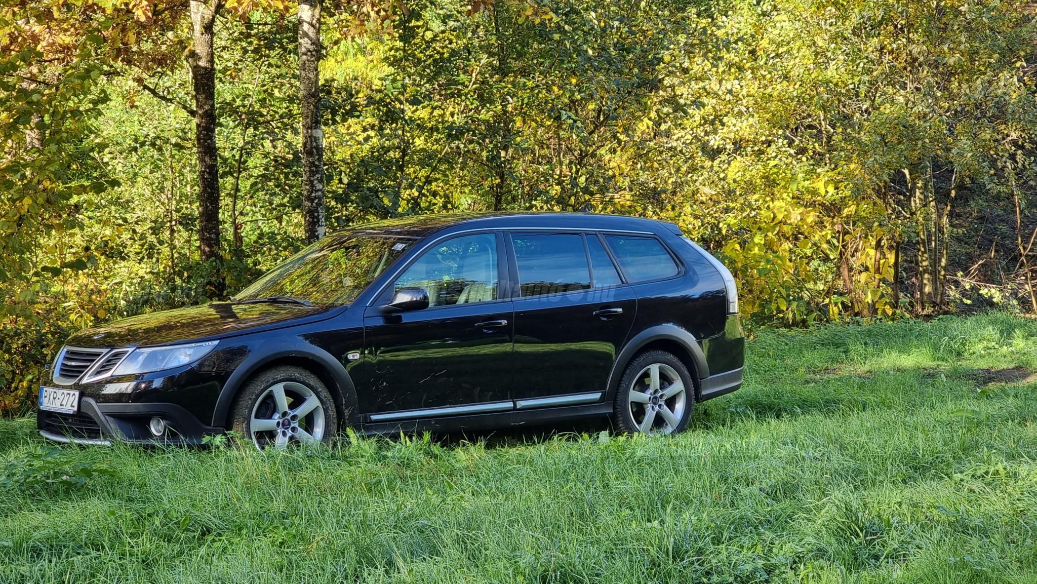 SAAB 9-3 X 2010/11 - 1