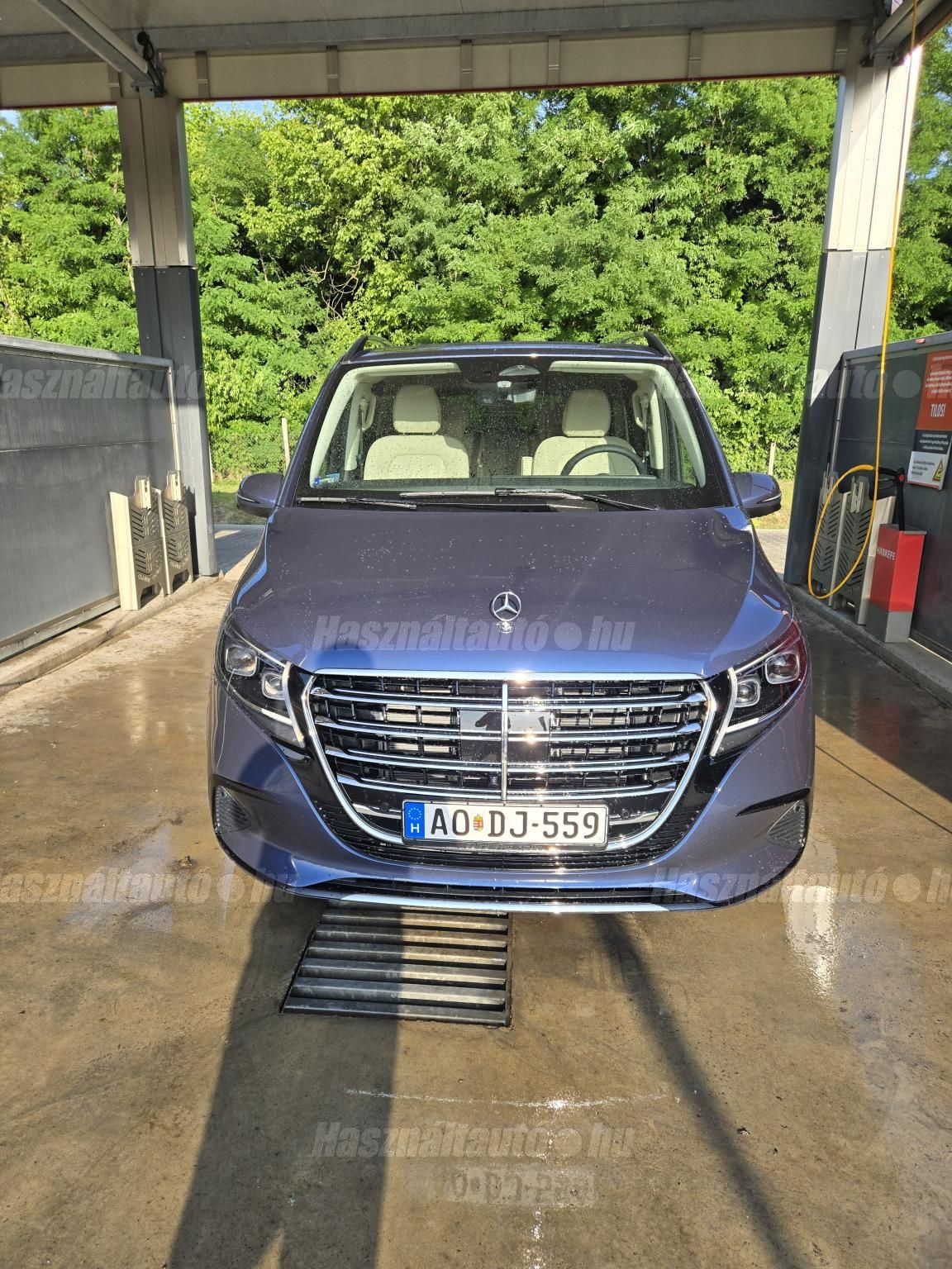 MERCEDES-BENZ V-OSZTÁLY 2025/5 - 1