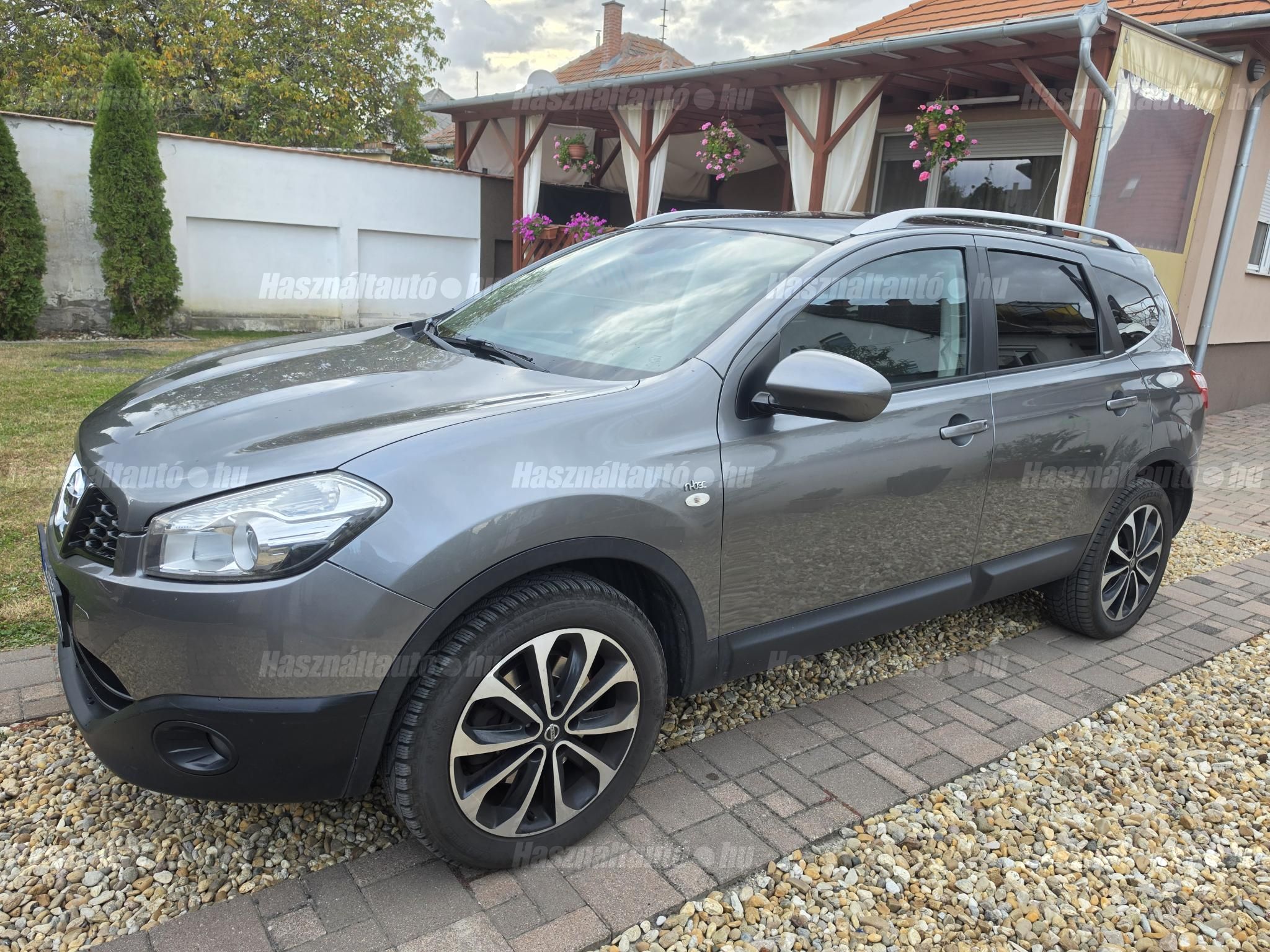 NISSAN QASHQAI+2 2012/4 - 1