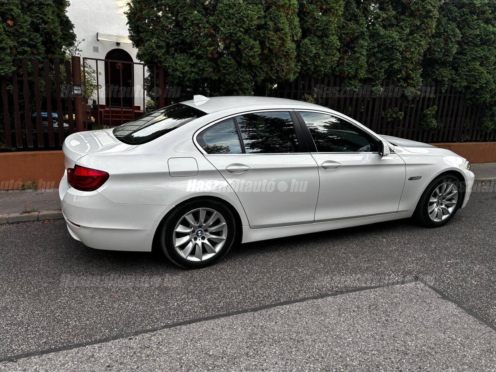 BMW 5-ÖS SOROZAT 2012/9 - 1