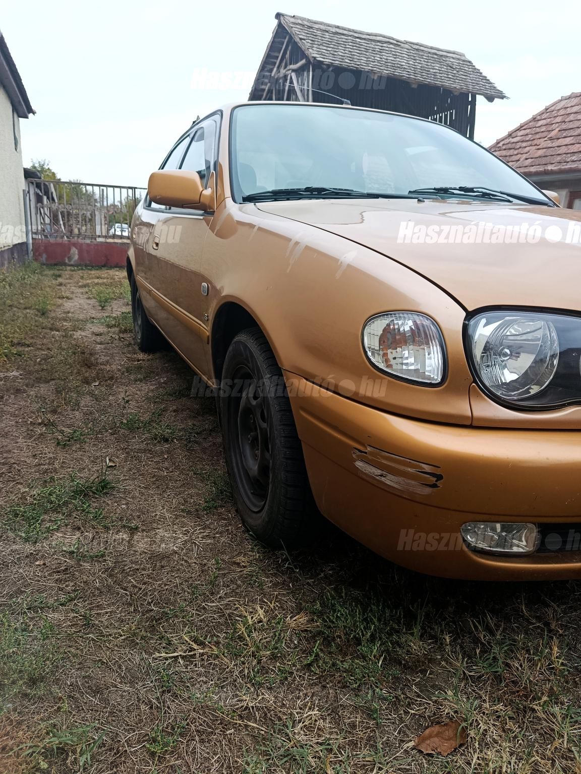 TOYOTA COROLLA 2000/4 - 1