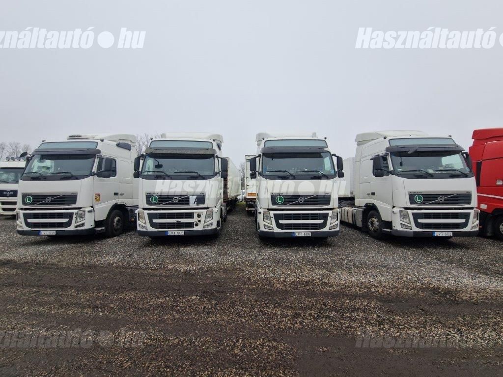 VOLVO 2011/3 - 1
