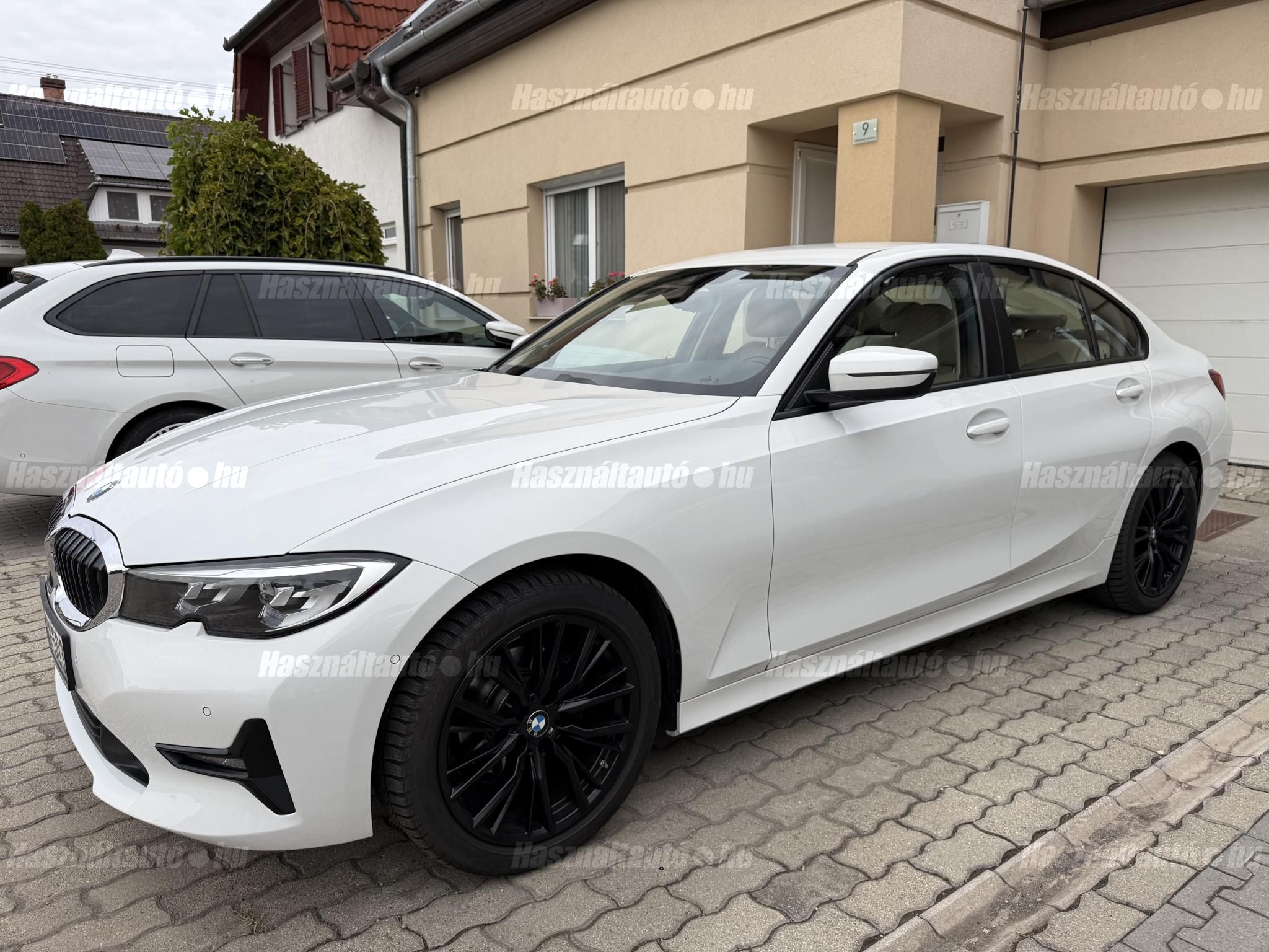 BMW 318 2022/8 - 1