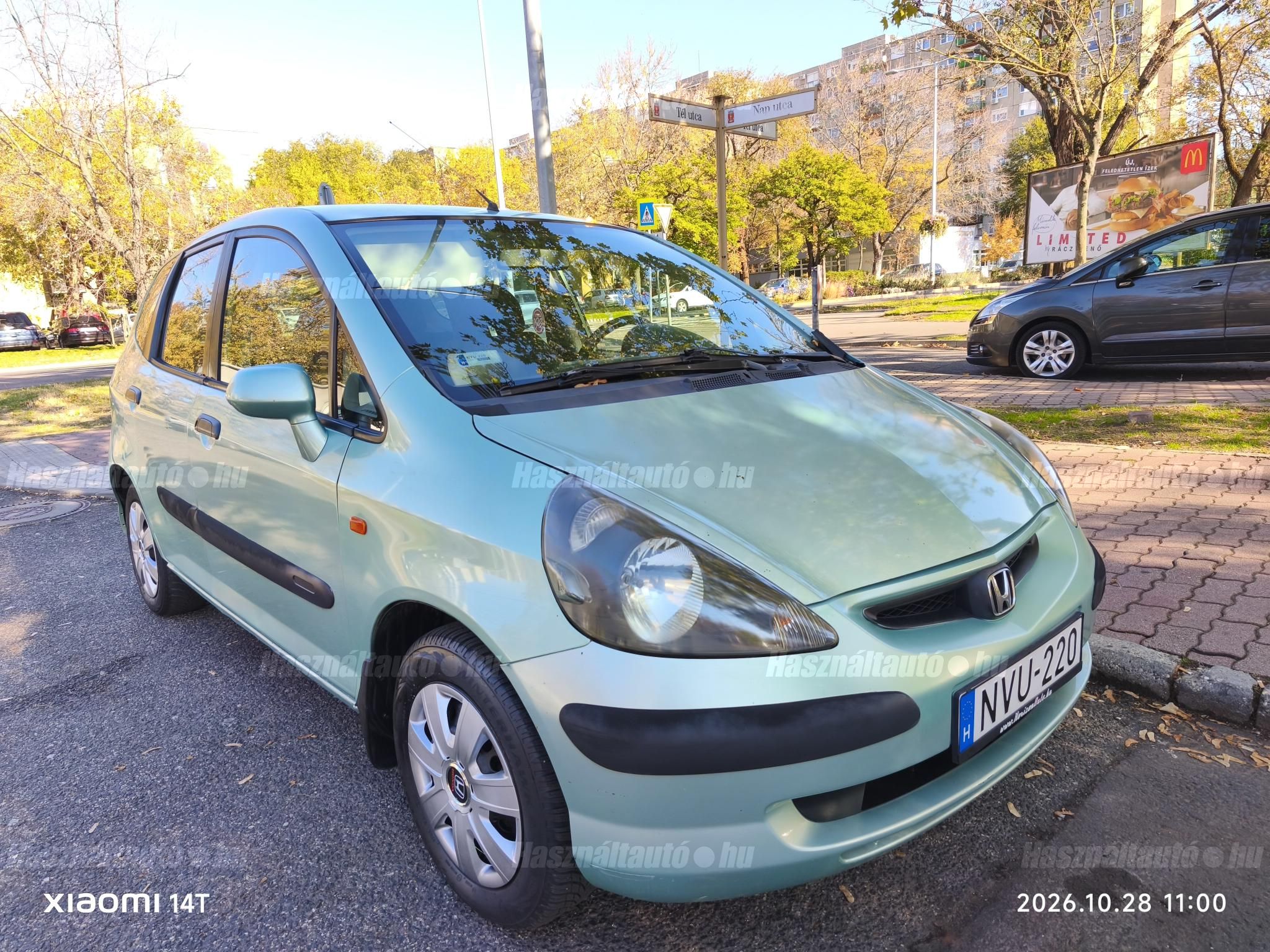 HONDA JAZZ 2004 - 1