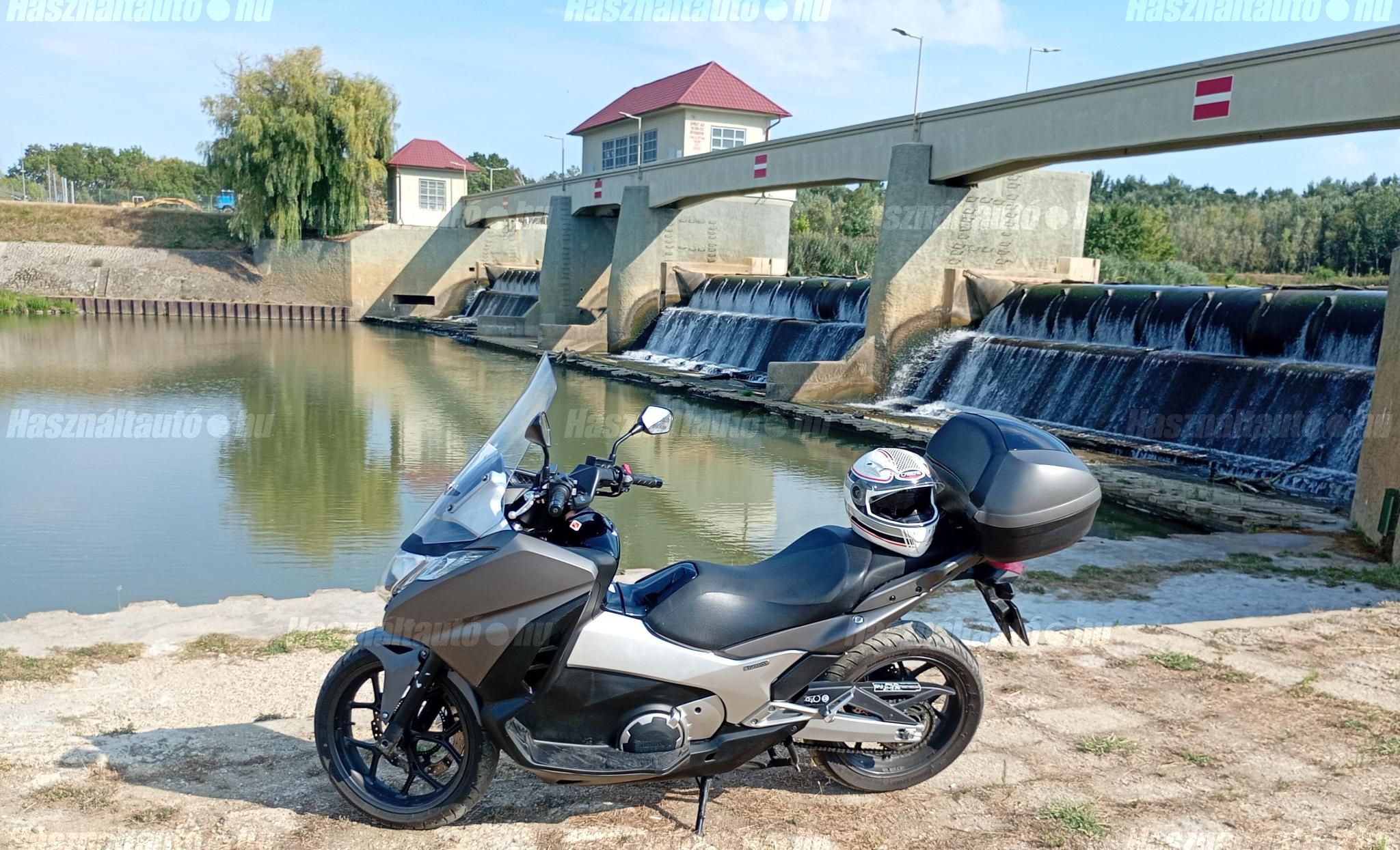 HONDA NC 750 D 2015/8 - 1