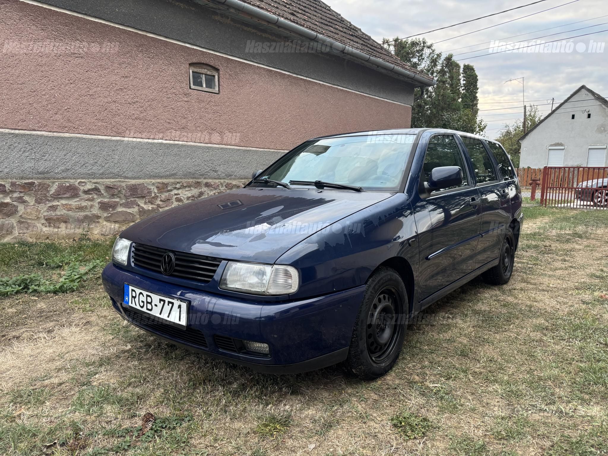 VOLKSWAGEN POLO 1998/4 - 1