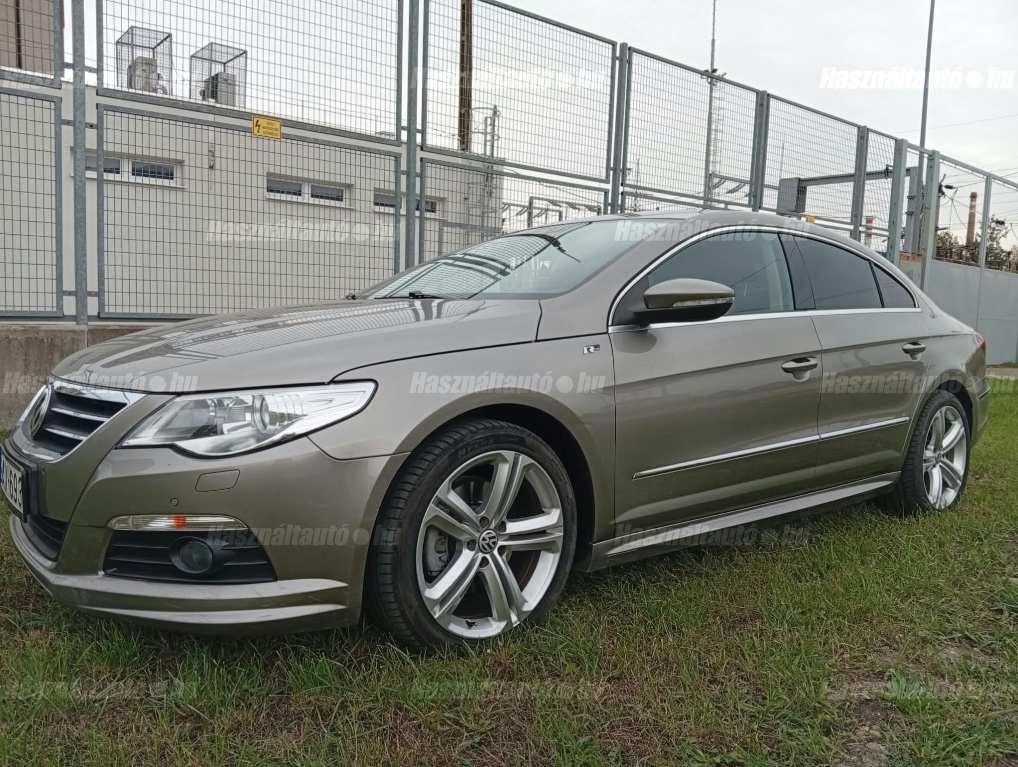 VOLKSWAGEN PASSAT CC 2011/6 - 1
