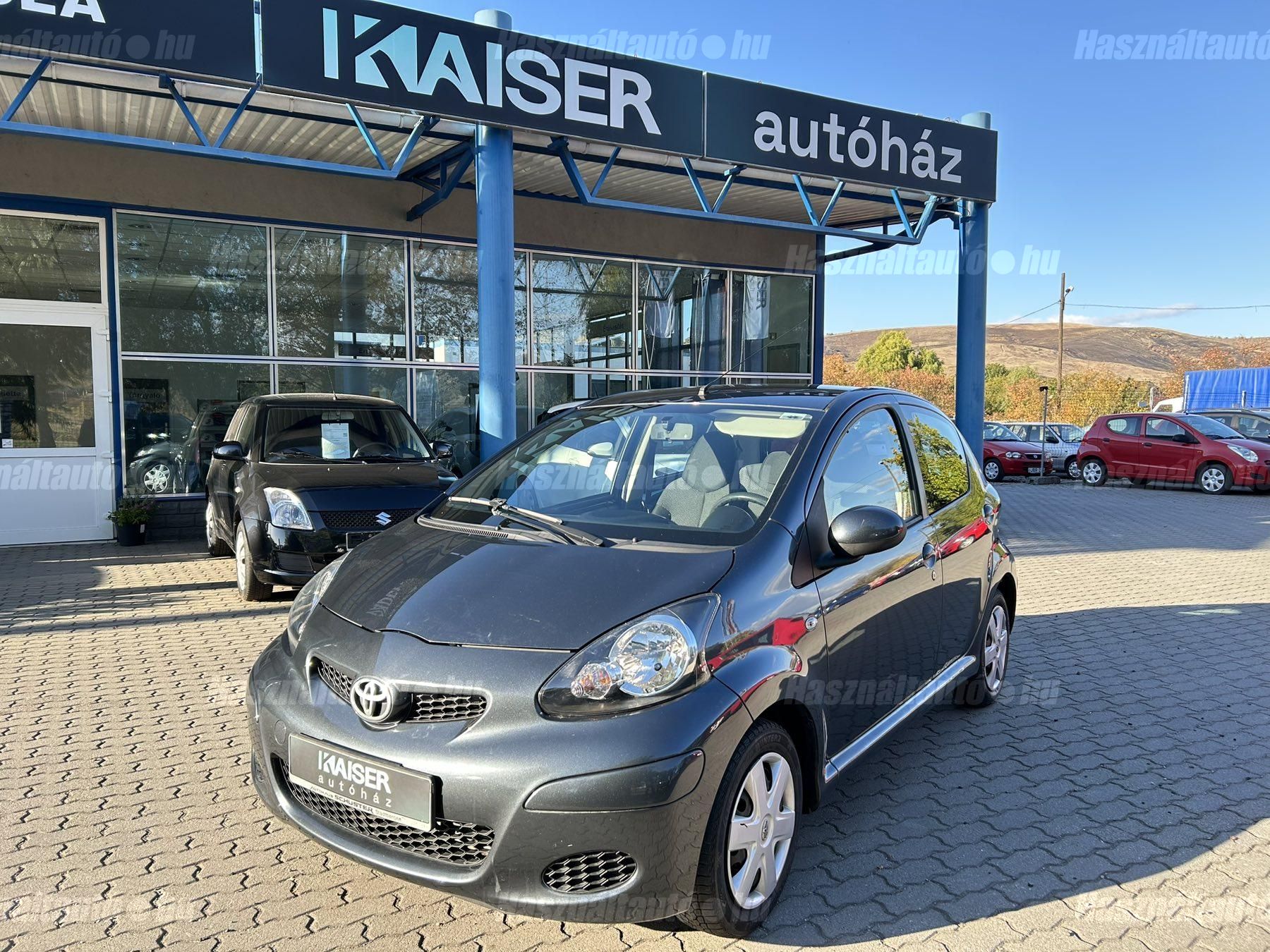 TOYOTA AYGO 2009/3 - 1