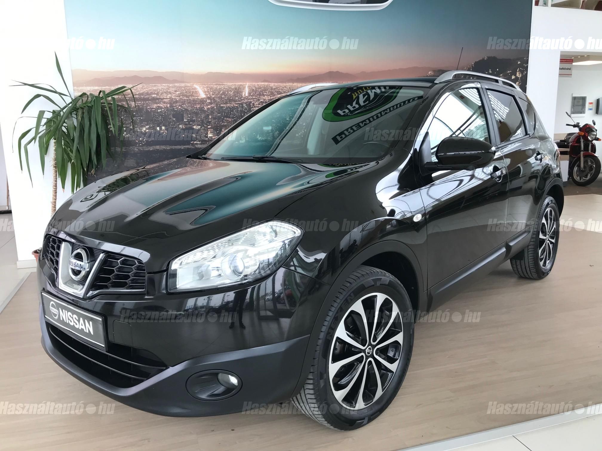 NISSAN QASHQAI 2012/11 - 1