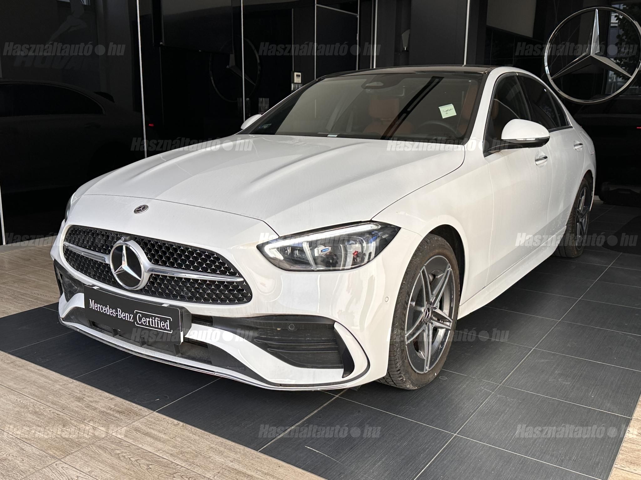 MERCEDES-BENZ C 300 2024/8 - 1