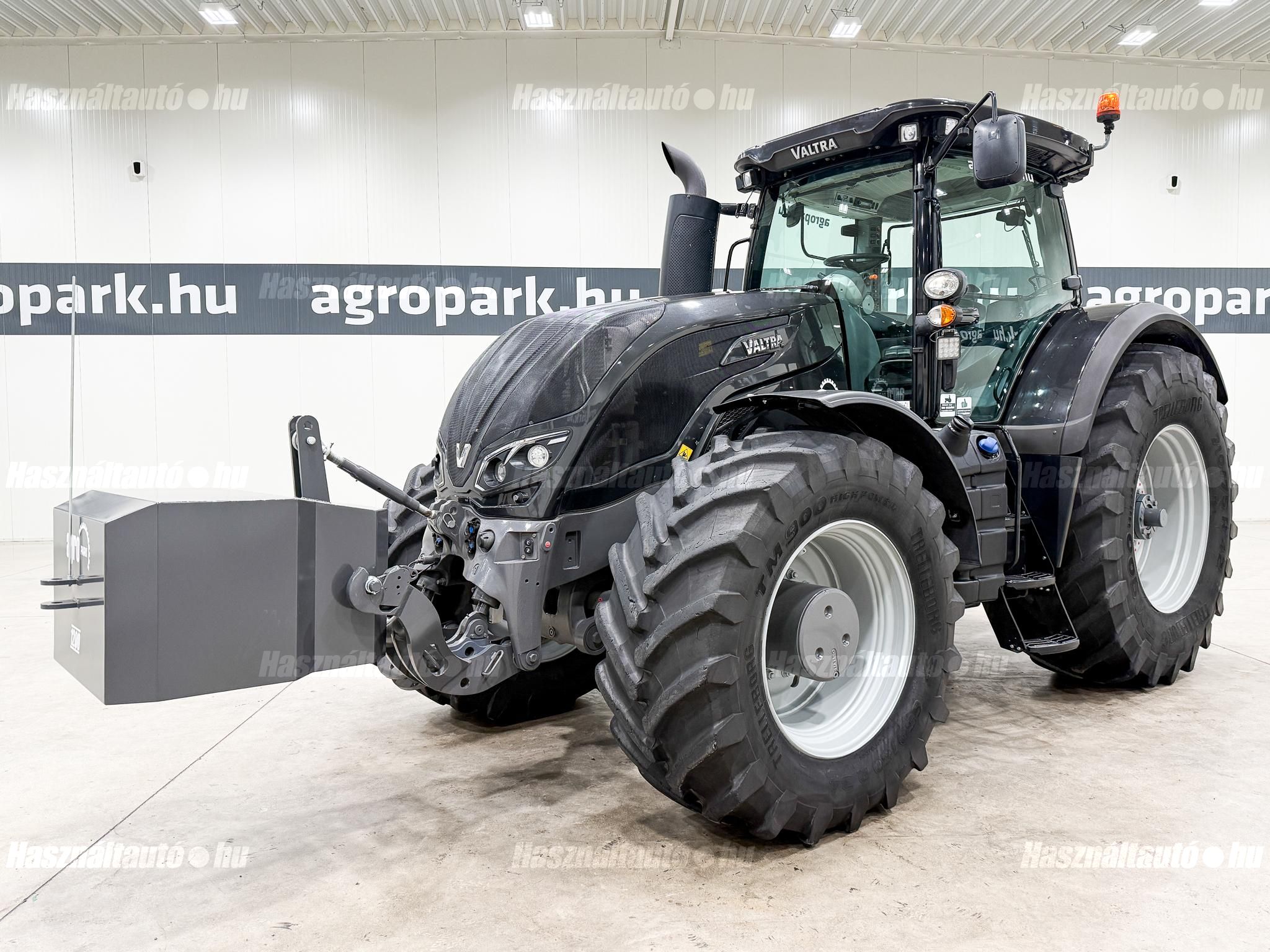 VALTRA 2017/1 - 1