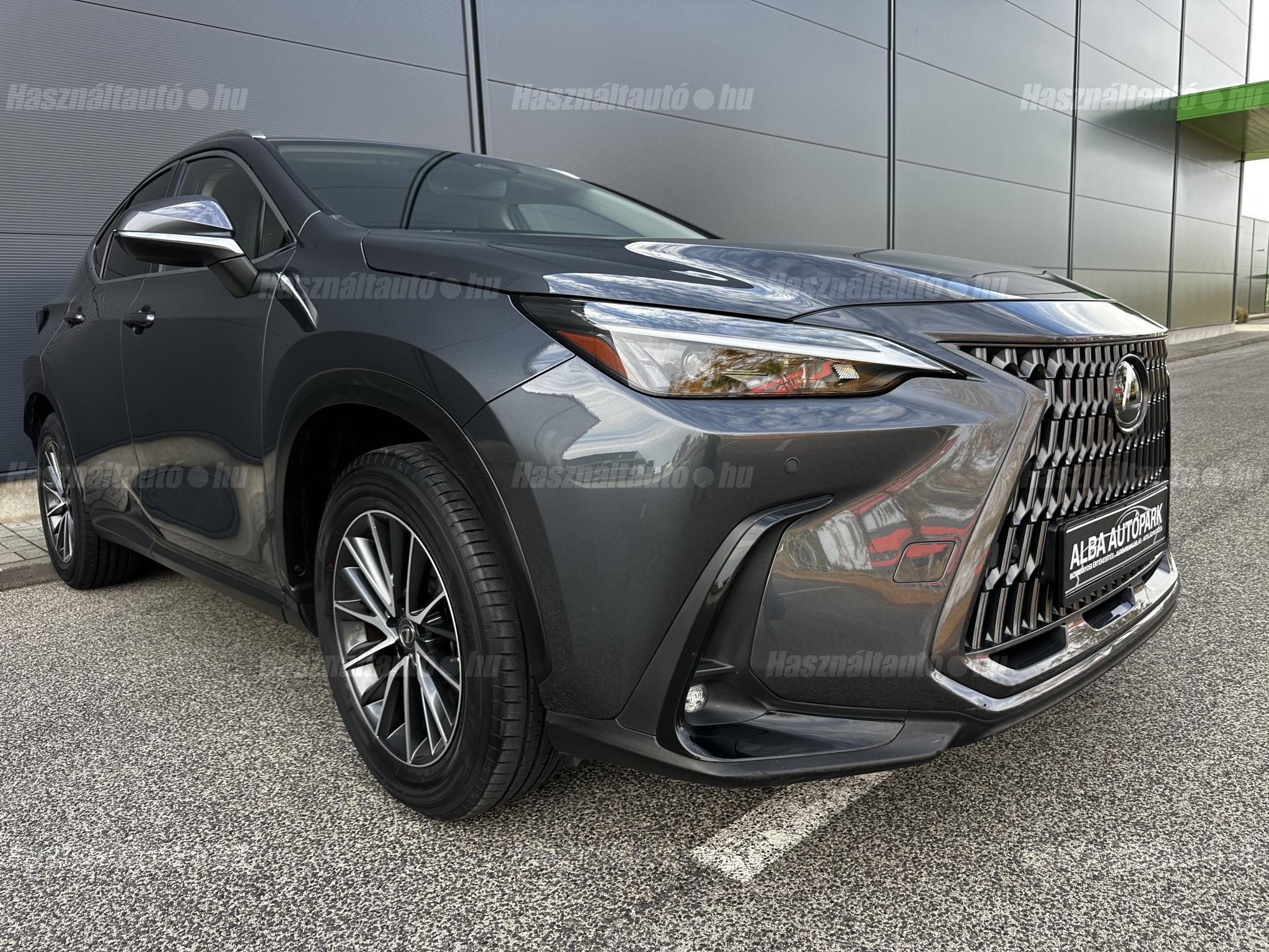 LEXUS NX 2022/6 - 1