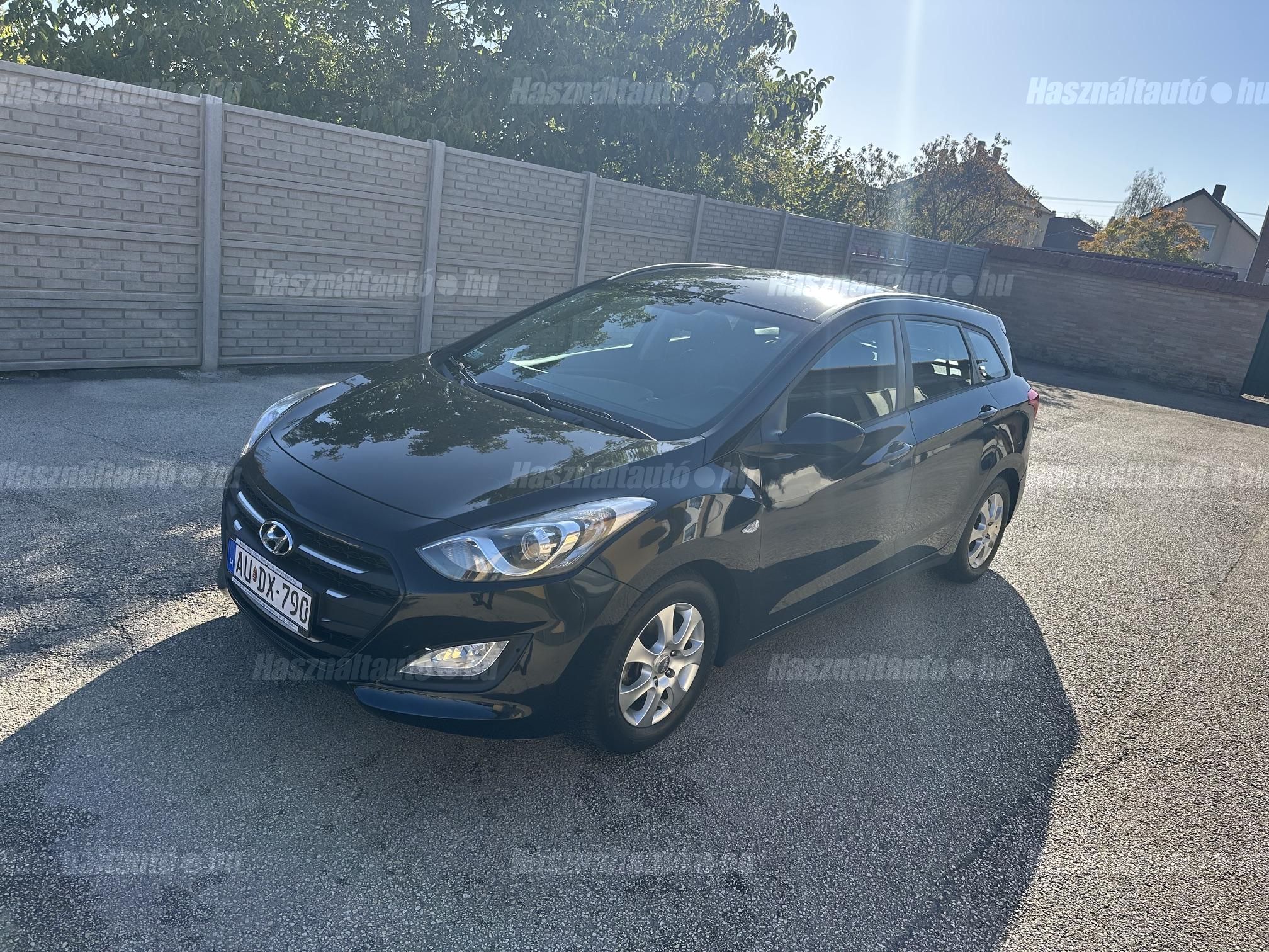 HYUNDAI I30 2015/3 - 1