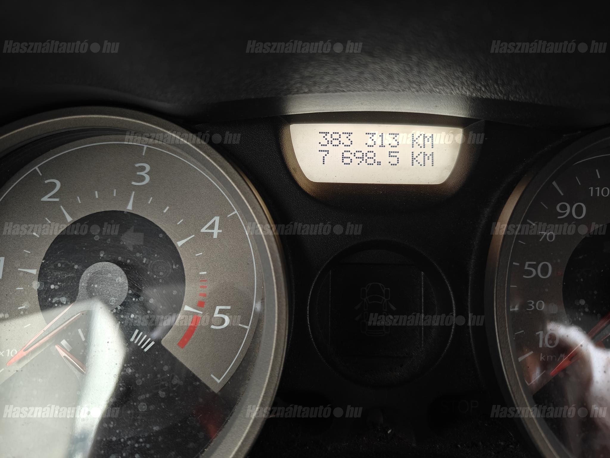 RENAULT MEGANE 2007/8 - 1