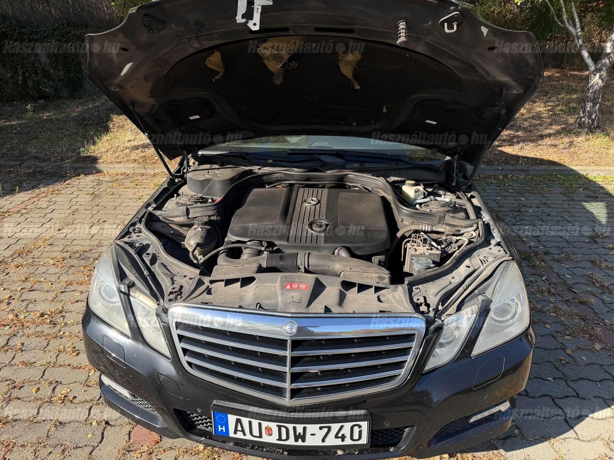 MERCEDES-BENZ E 200 2009/2 - 1
