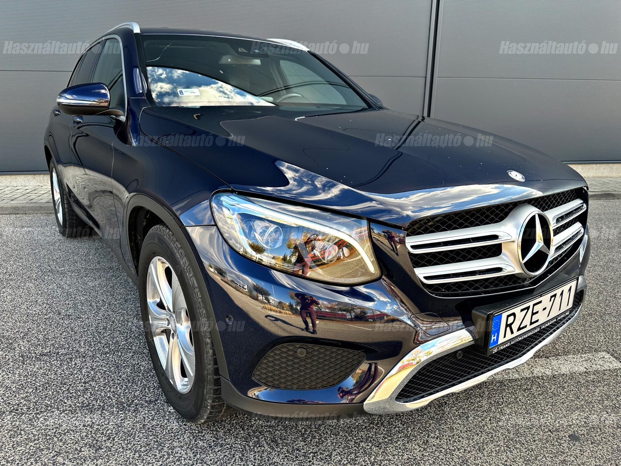 MERCEDES-BENZ GLC 220 2016/11 - 1