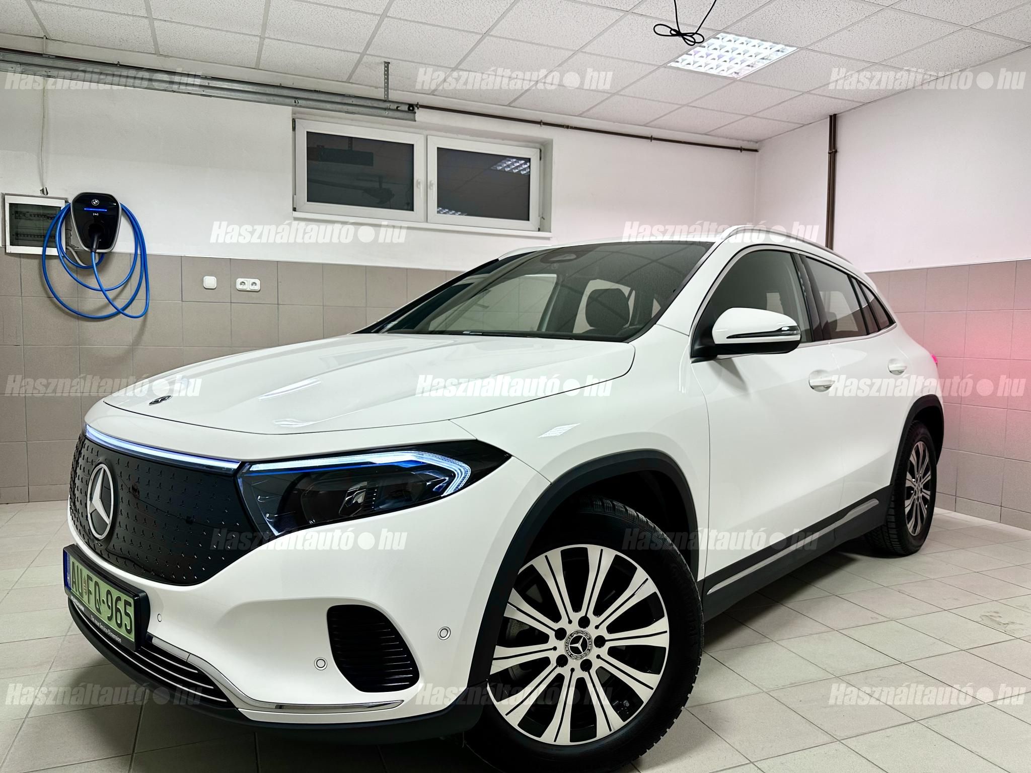 MERCEDES-BENZ EQA 2024/11 - 1