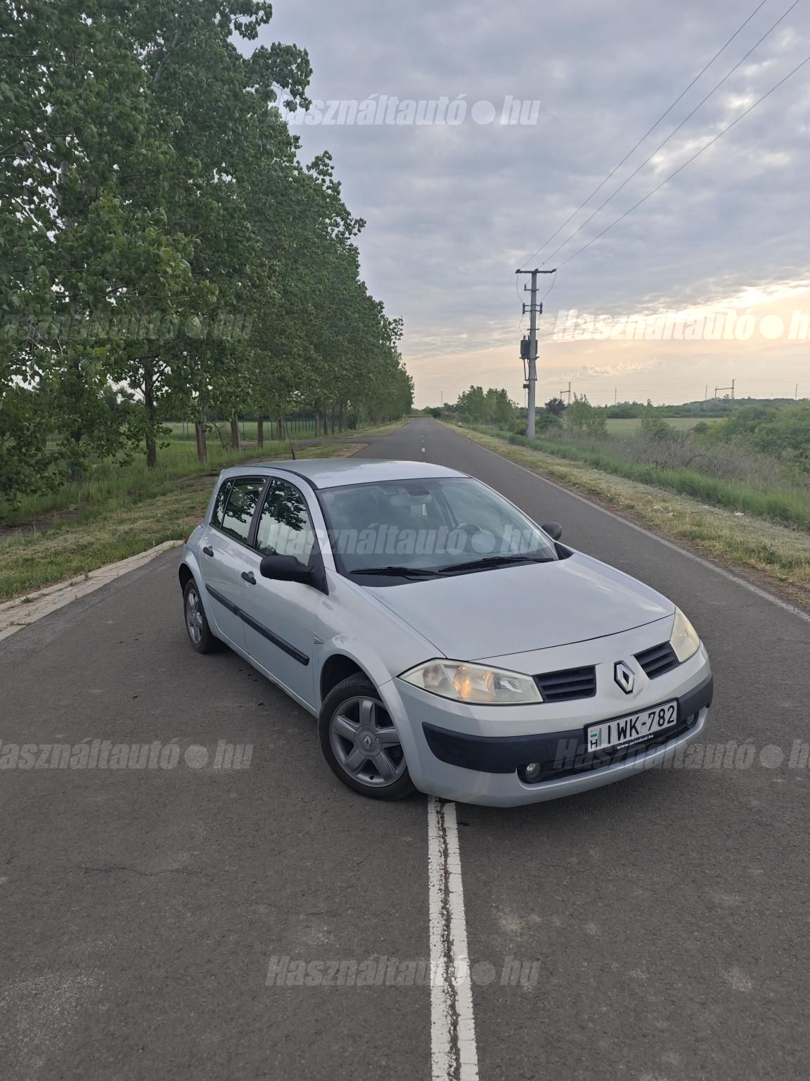RENAULT MEGANE 2003/10 - 1