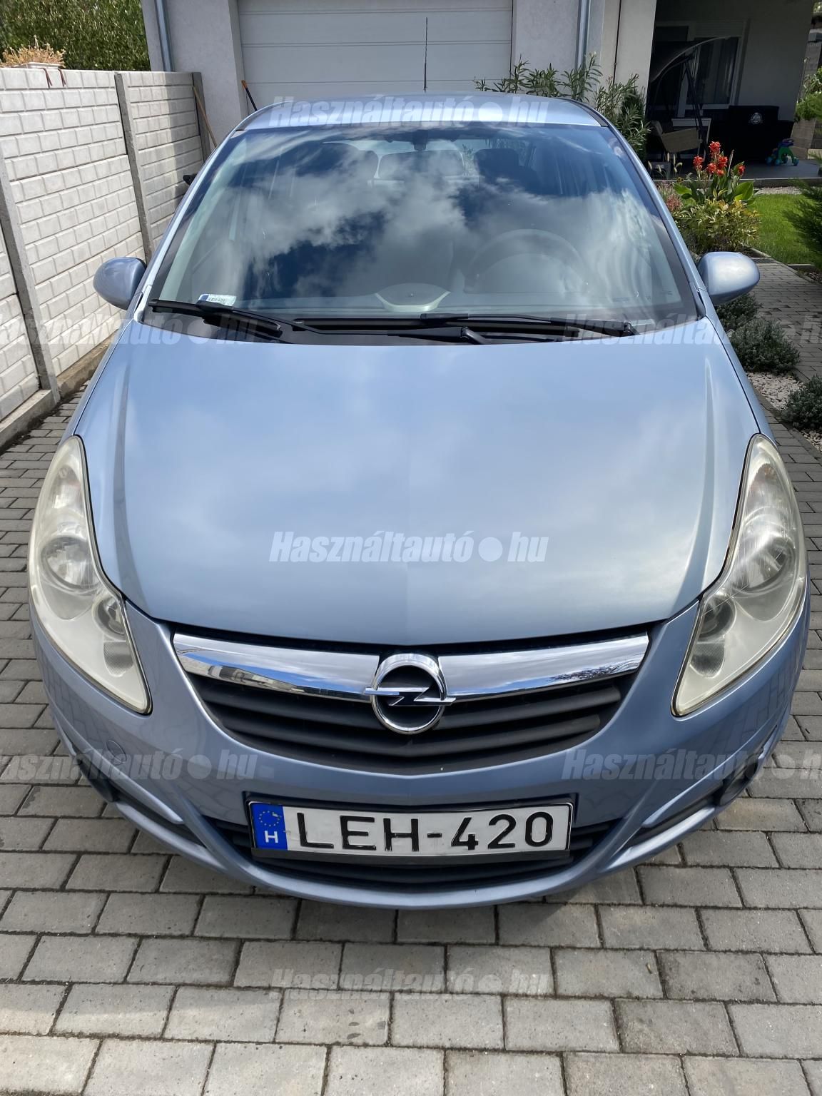OPEL CORSA D 2008 - 1