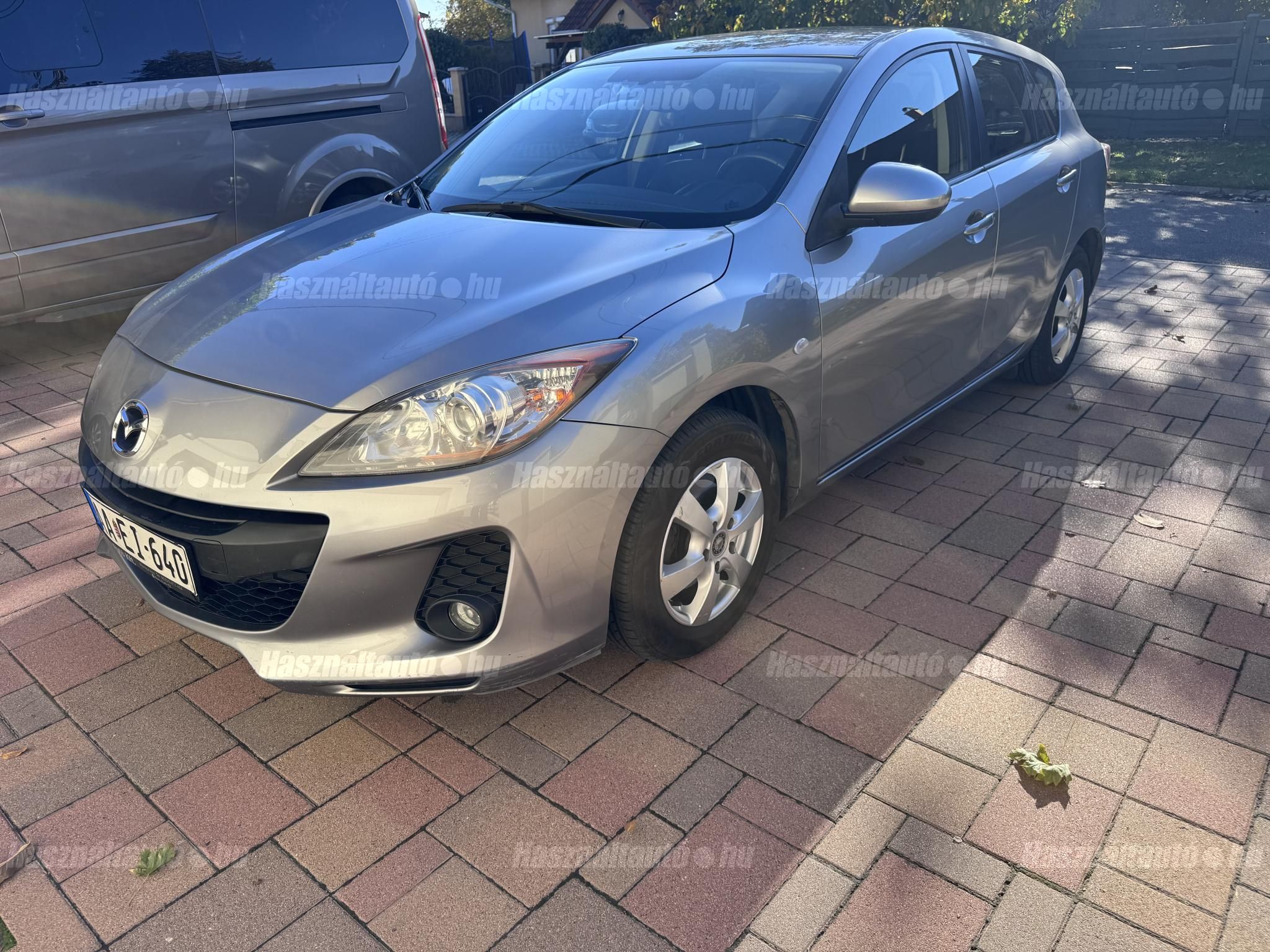 MAZDA 3 2012/3 - 1