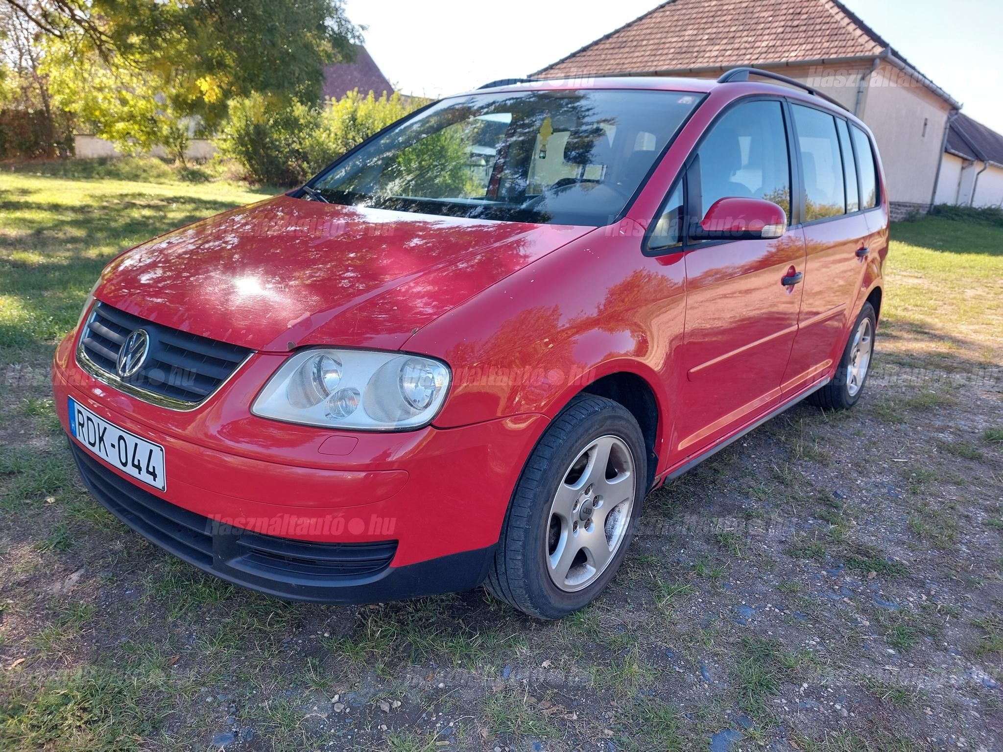 VOLKSWAGEN TOURAN 2006/8 - 1