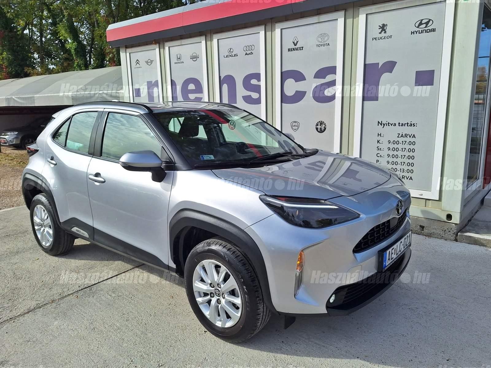 TOYOTA YARIS CROSS 2024/3 - 1