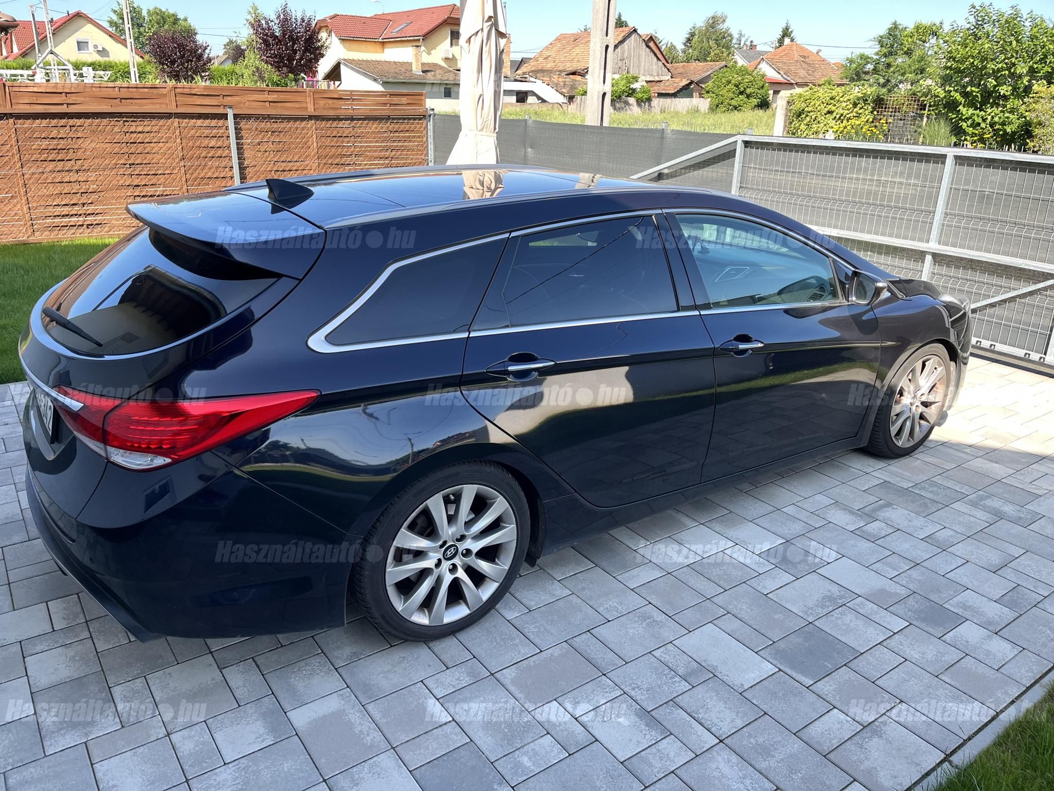 HYUNDAI I40 2012/8 - 1
