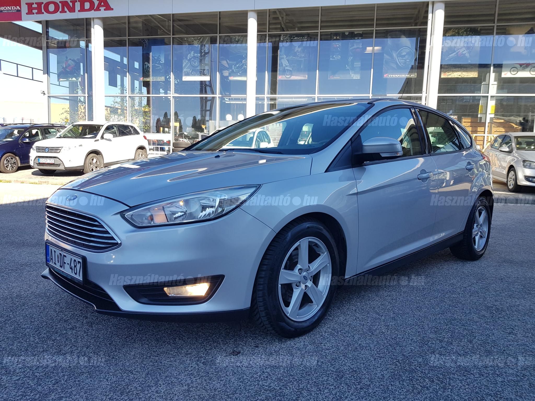 FORD FOCUS 2016/9 - 1