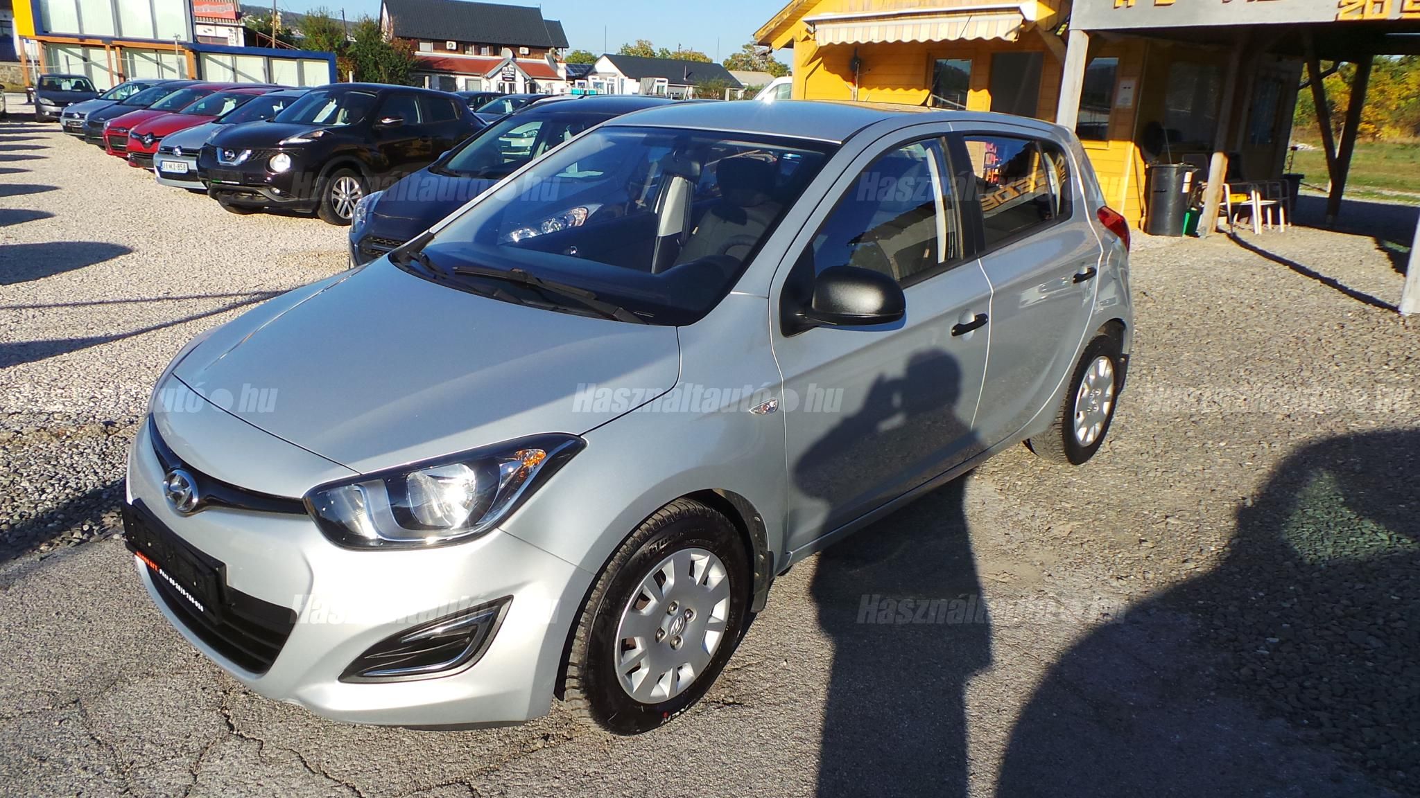 HYUNDAI I20 2014/10 - 1