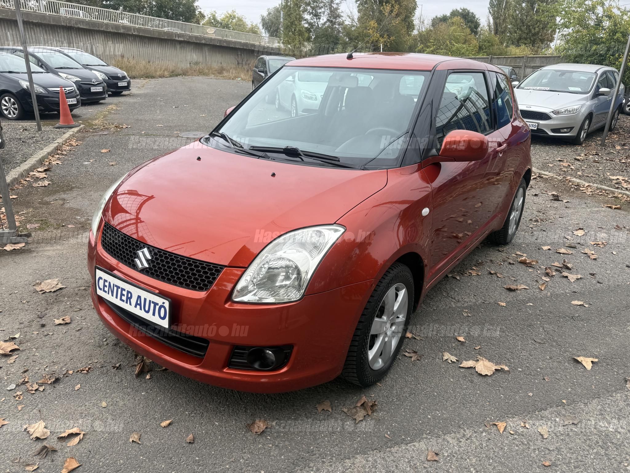 SUZUKI SWIFT 2010/12 - 1