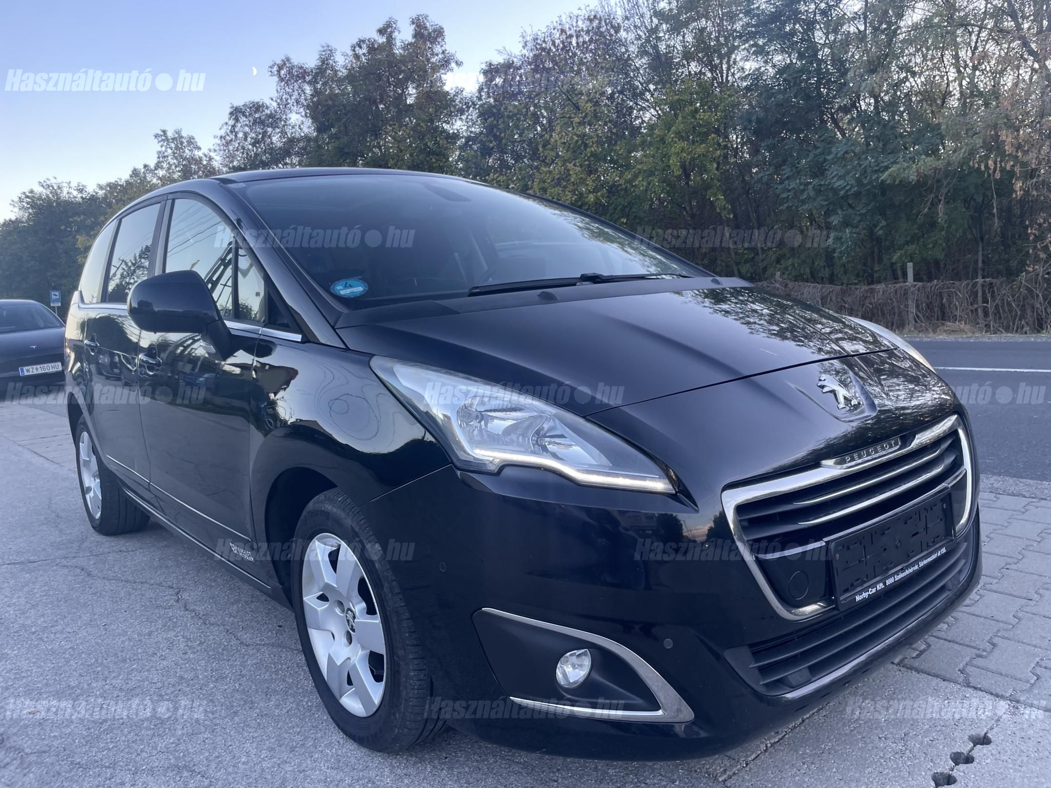 PEUGEOT 5008 2015/12 - 1