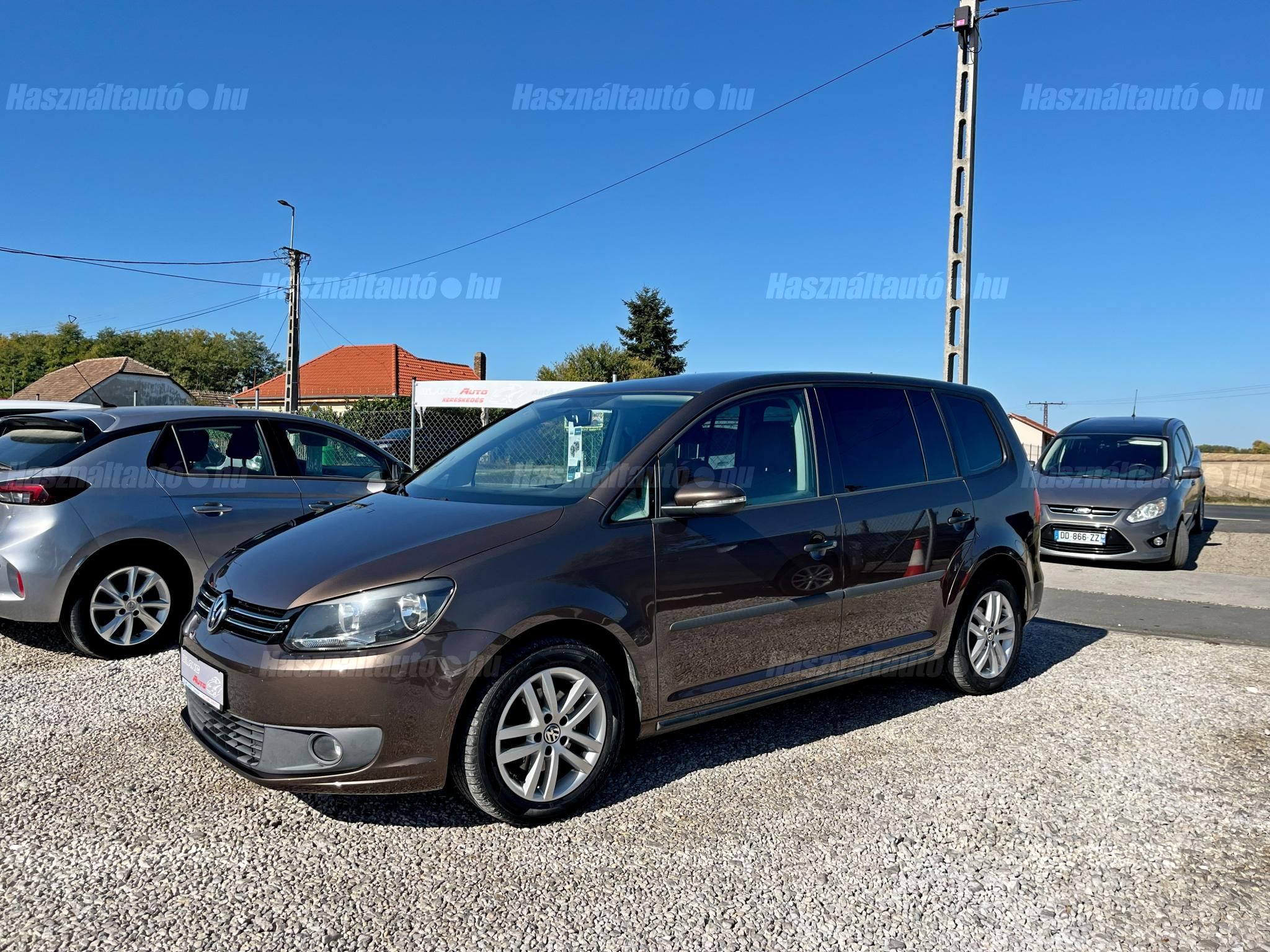 VOLKSWAGEN TOURAN 2011/10 - 1