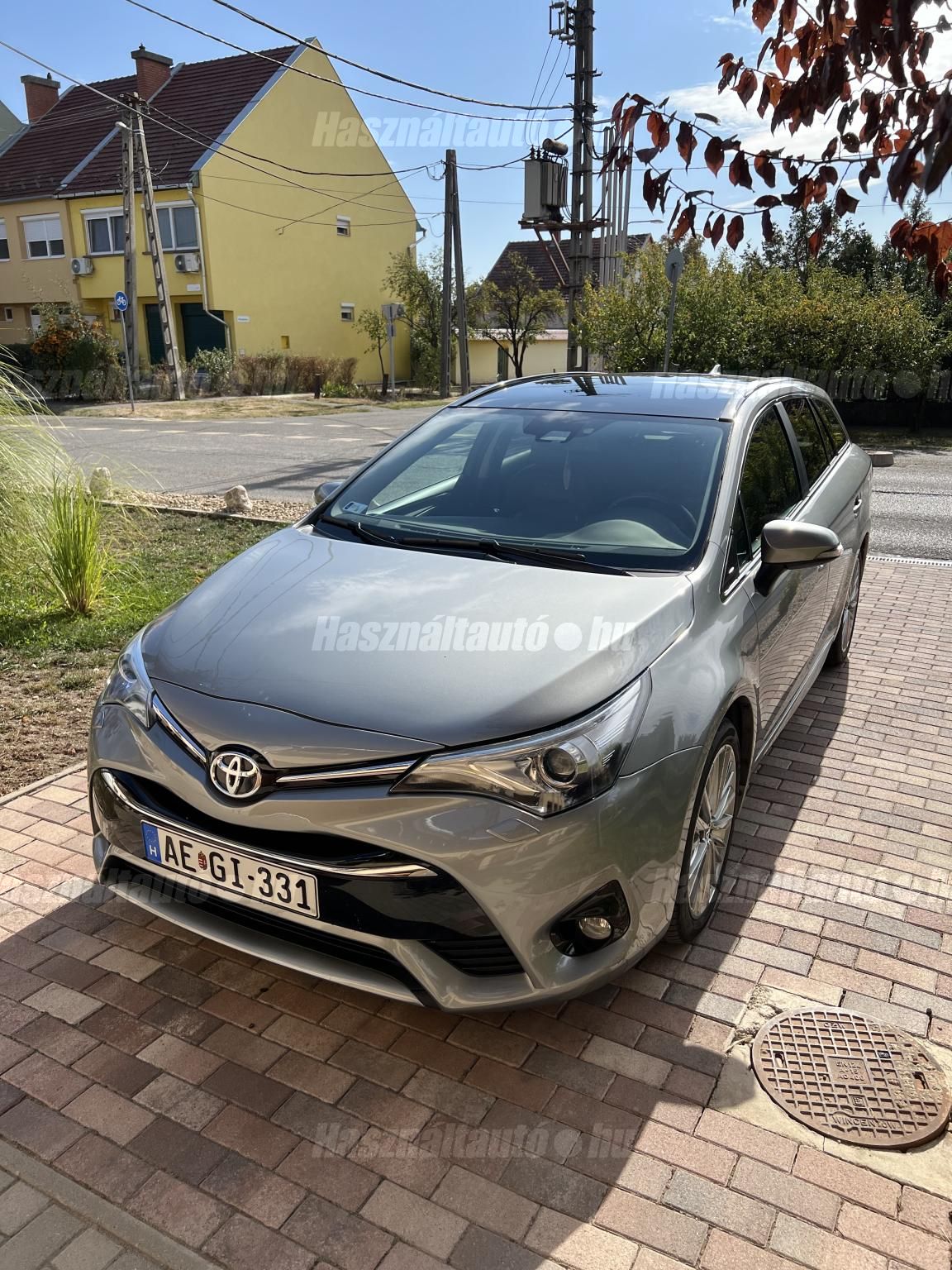 TOYOTA AVENSIS 2015/7 - 1