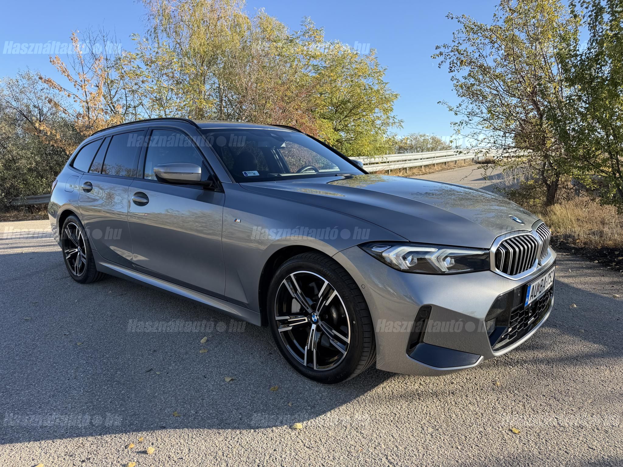 BMW 330 2025/6 - 1